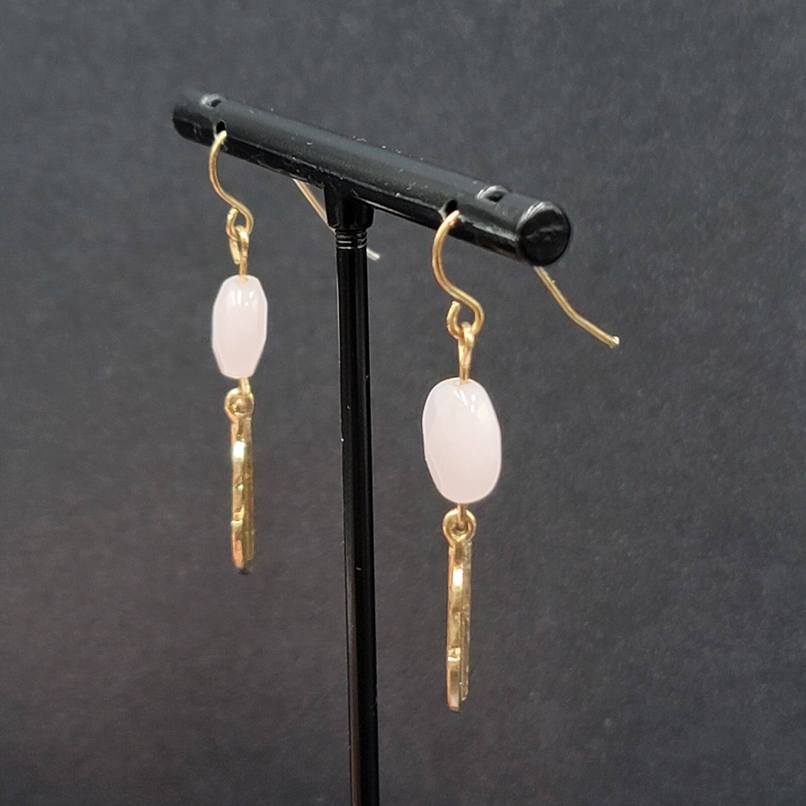 Pierced Earrings Gold tone Pink Quartz Metal Feather Dangle 1 3/8"