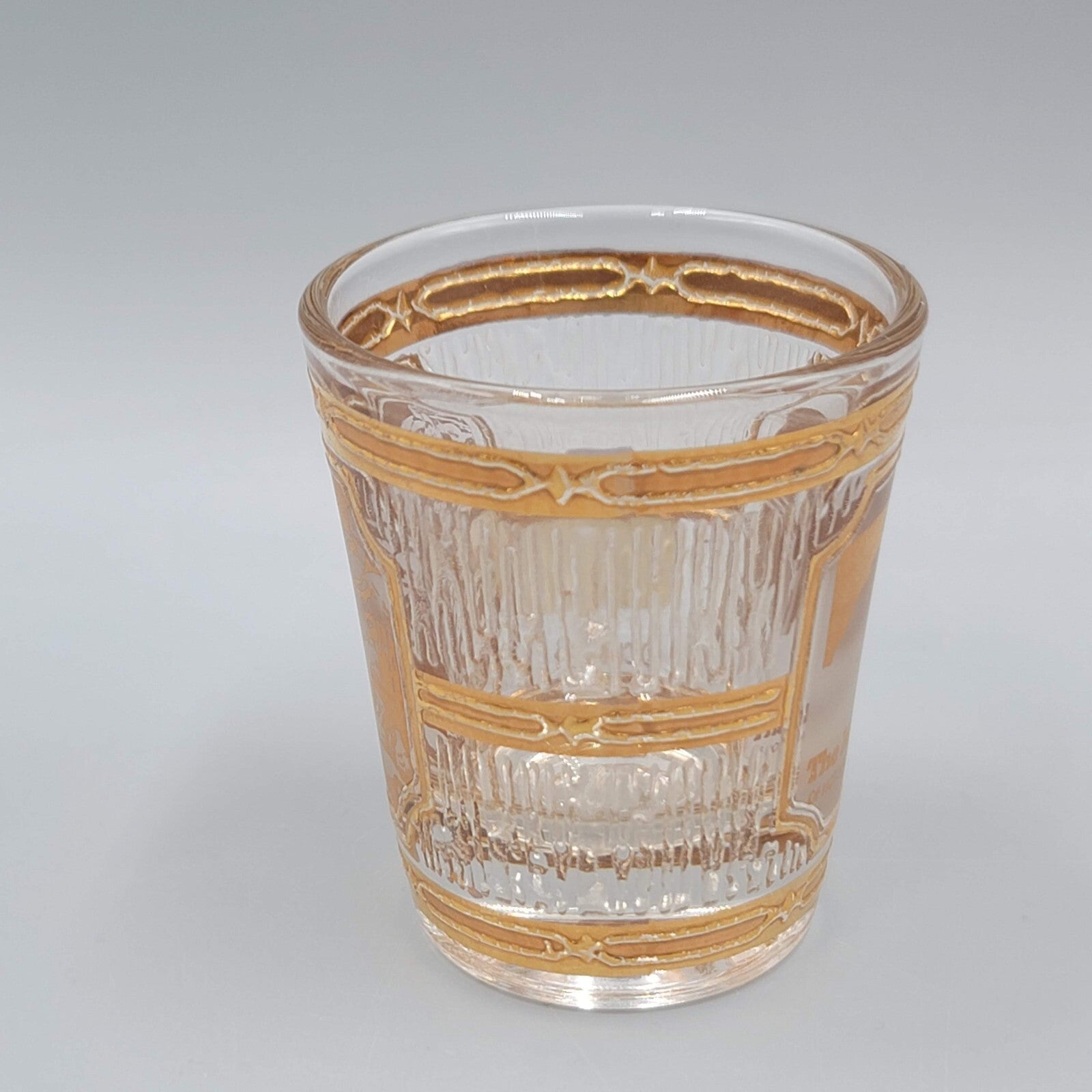 Vintage The Mammoth Site South Dakota  Culver 22k Gold Shot Glass Souvenir 2 oz