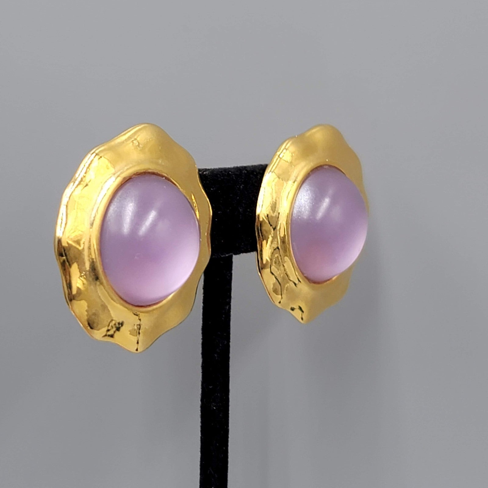 Vintage Moonglow Purple Clip on Earrings Gold tone 1.25"