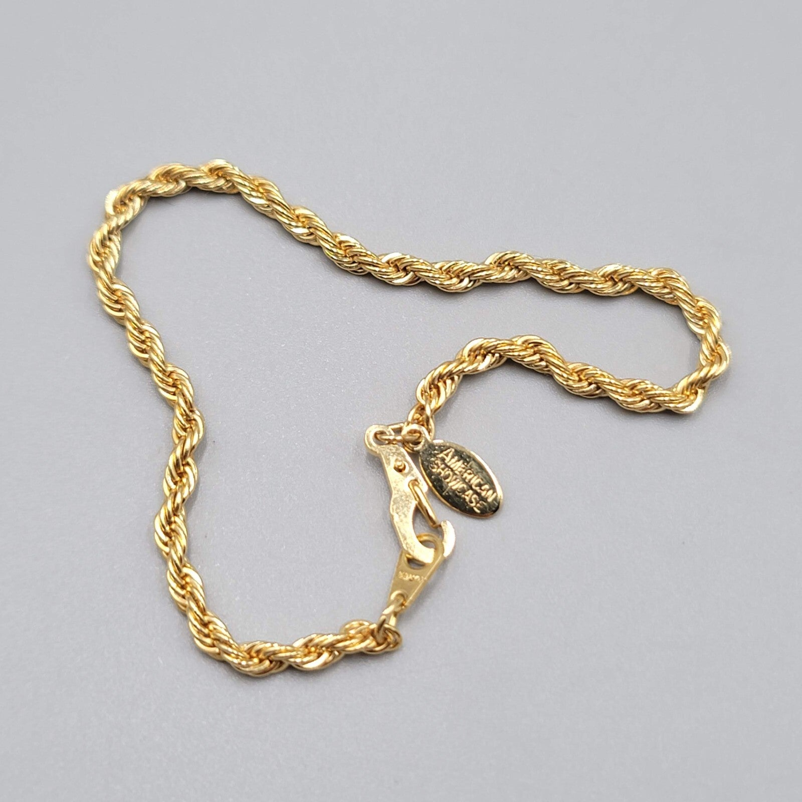 Vintage Signed American Showcase Gold Tone Rope Chain Bracelet 7 in