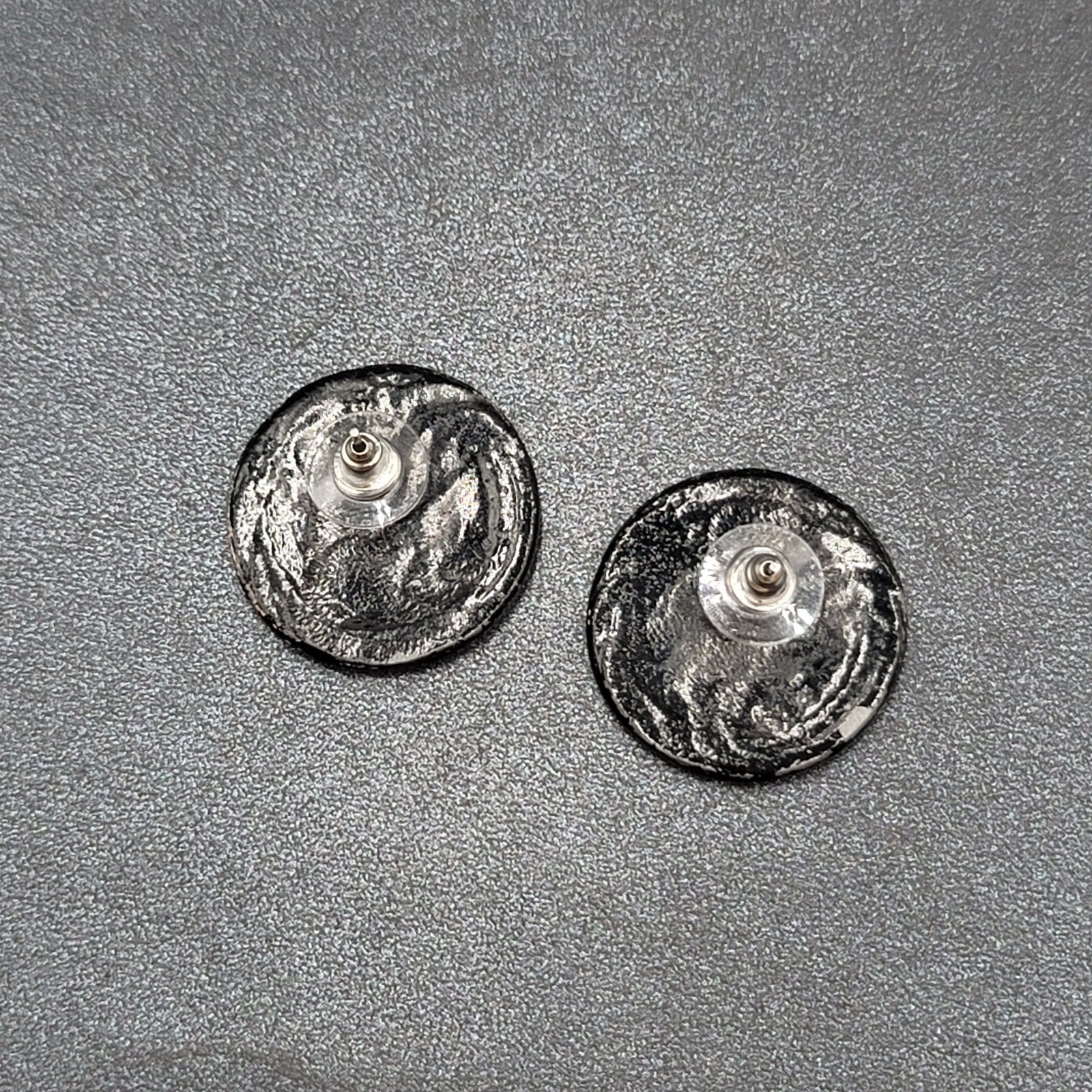 Vintage Pierced Earrings Purple Black Enamel over Metal Round Drop 1"