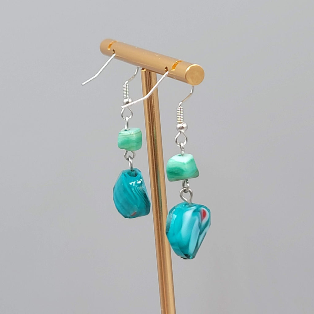 Blue and Green Art Glass Beads Pierced Earrings Silver tone Dangle 1.25 in