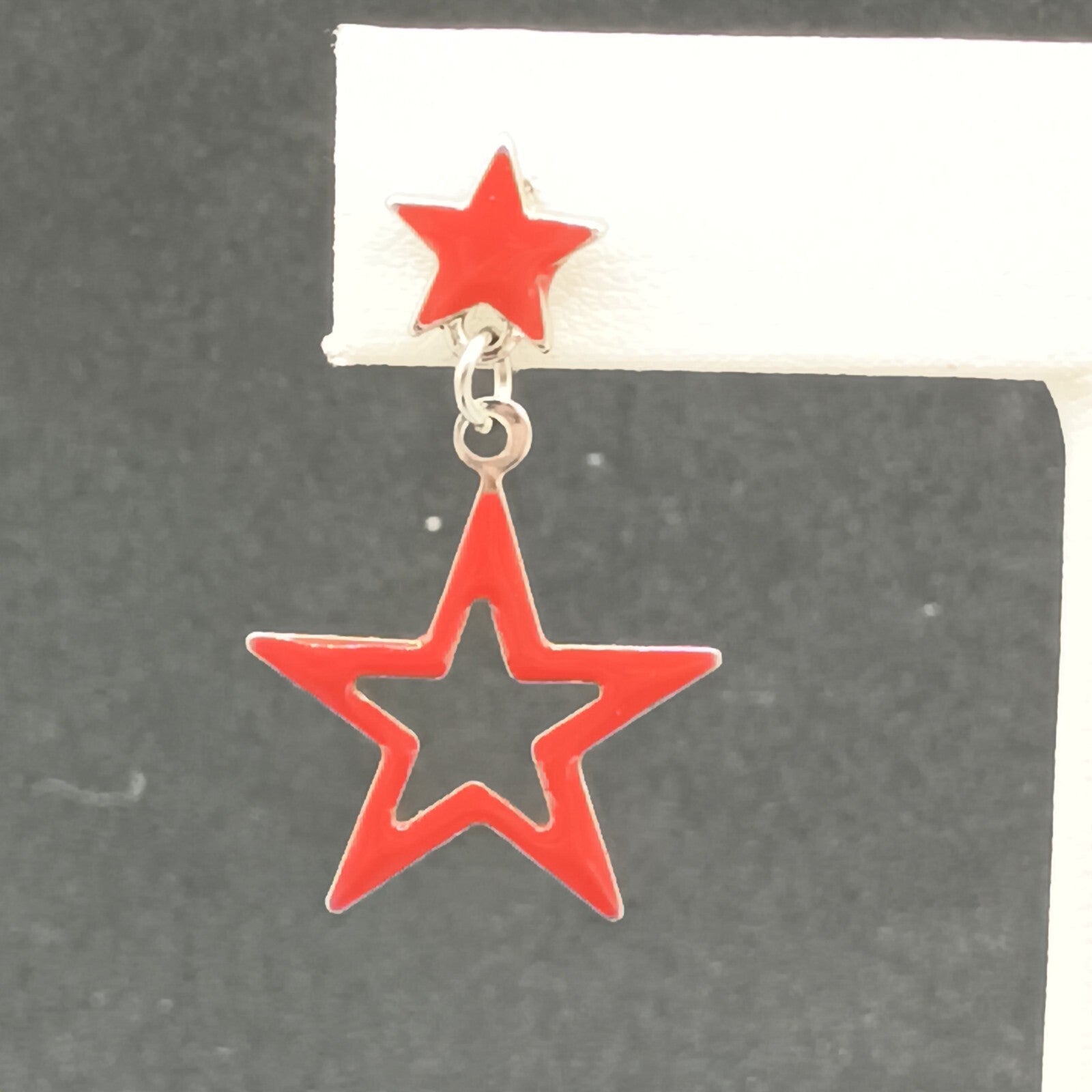 Lot of 2 Pairs Pierced Earrings Red Blue Enamel Silver tone Star Dangle 1 1/4"