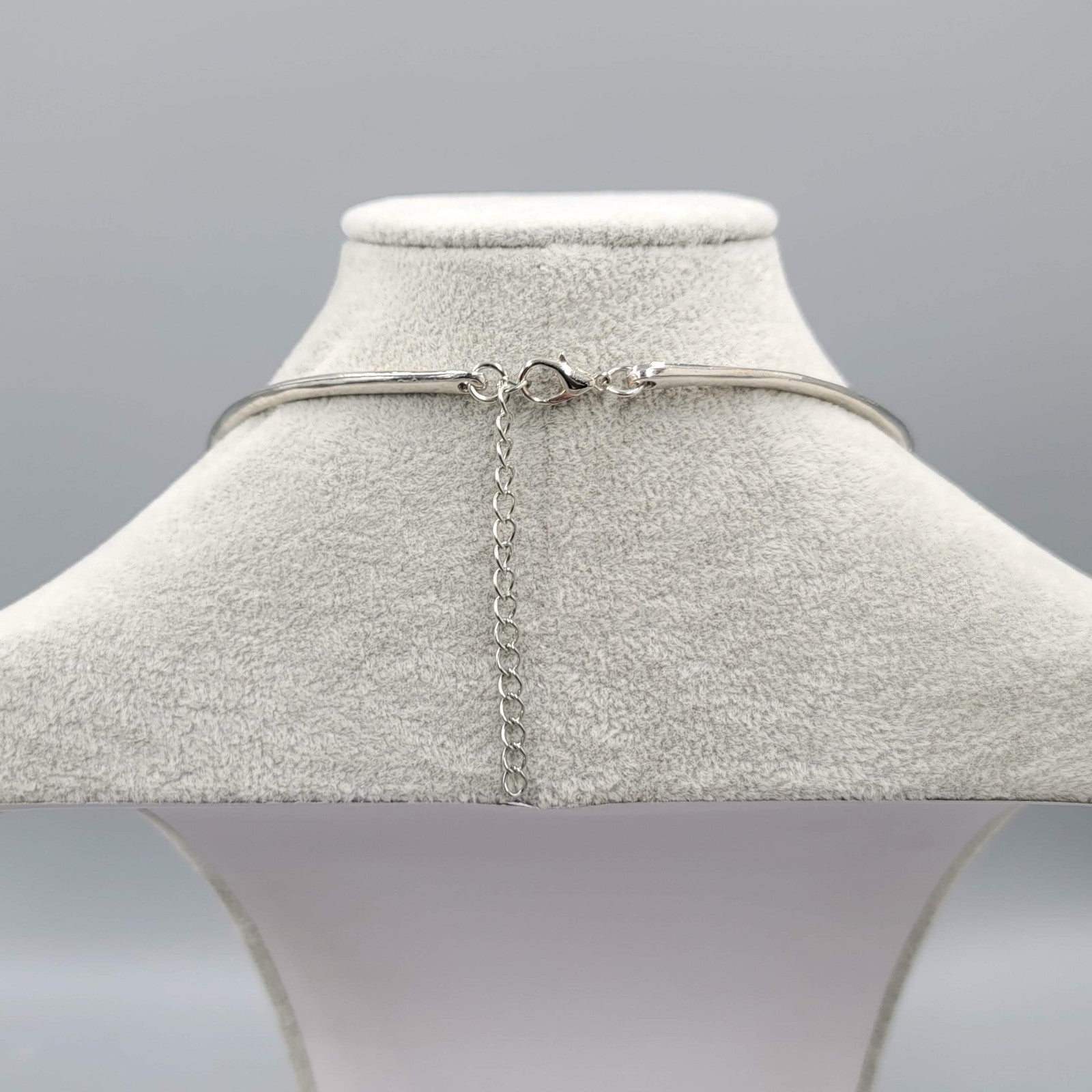 Statement Bib Hammered Silver tone Necklace 14"-18"