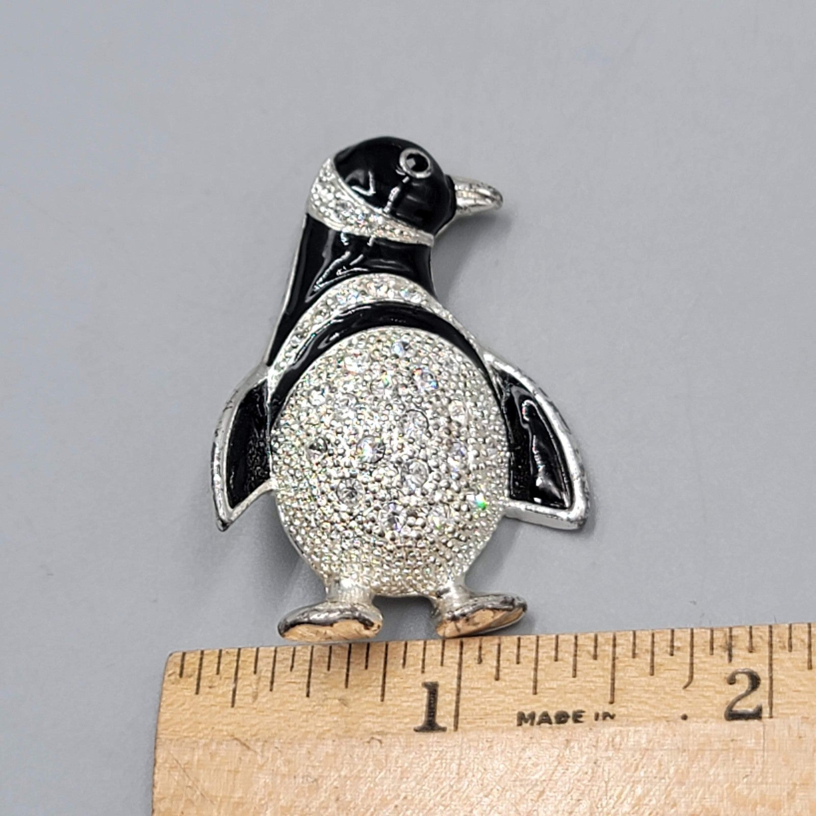 Penguin Brooch Rhinestone Black & White Silver tone 1.75"