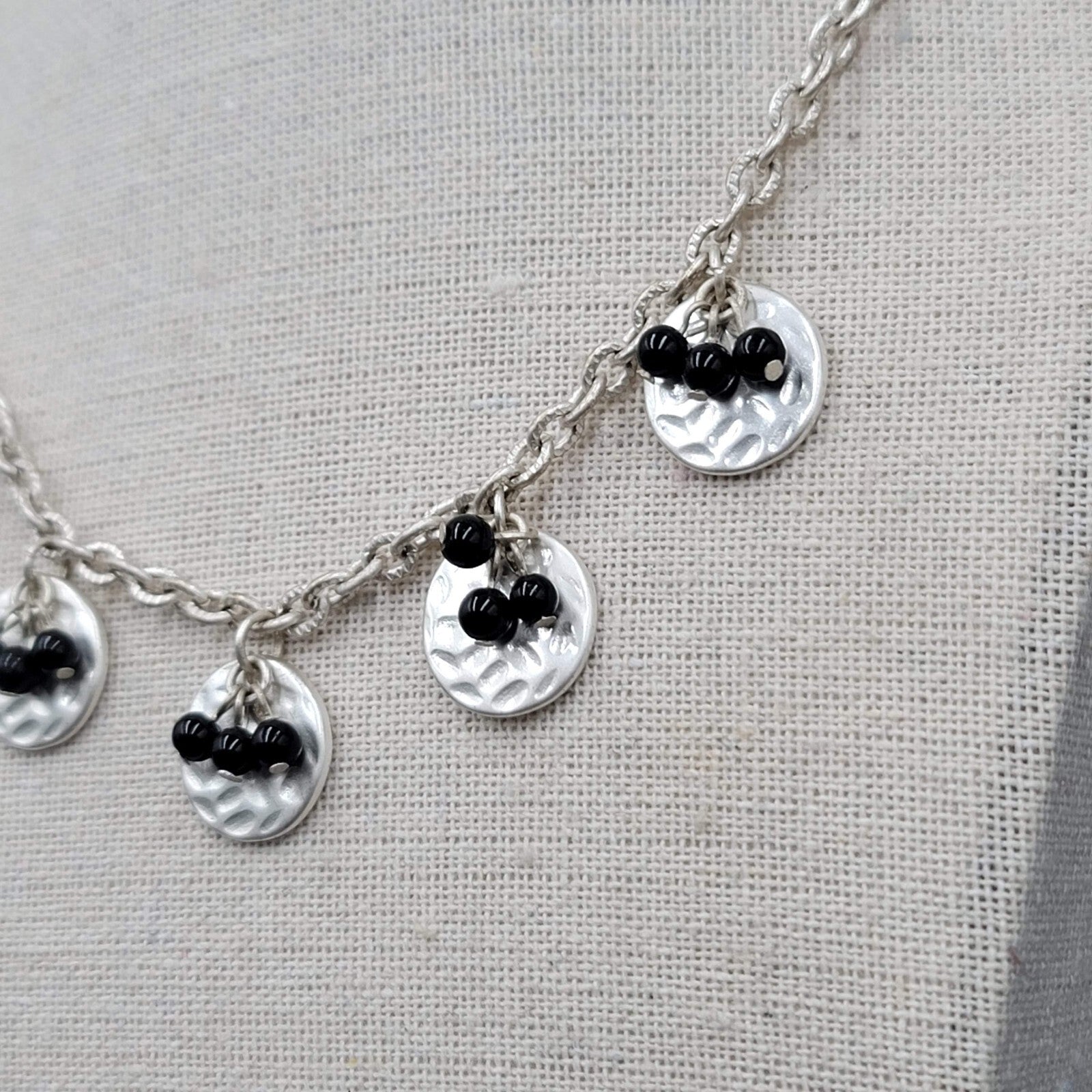 Black Bead Necklace Silver tone Hammered Discs Chain 16"-18"