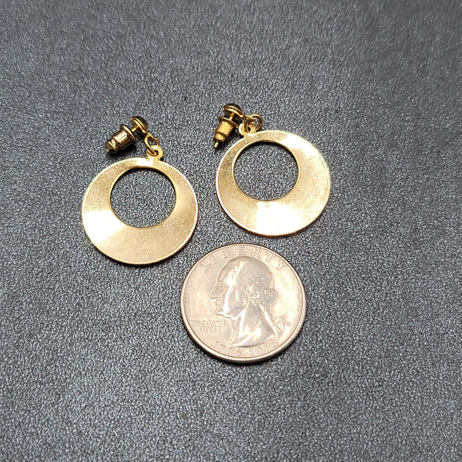 Vintage Pierced Earrings Gold tone Cream Enamel Dangle 1.25"
