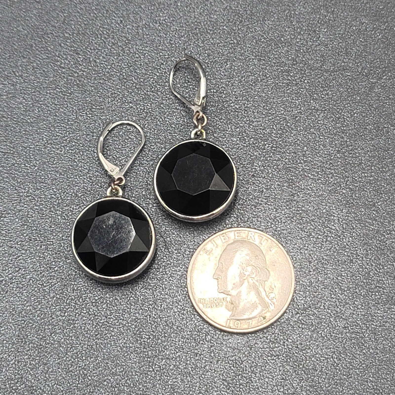Pierced Earrings Silver tone Acrylic Black Faceted Dangle 1"