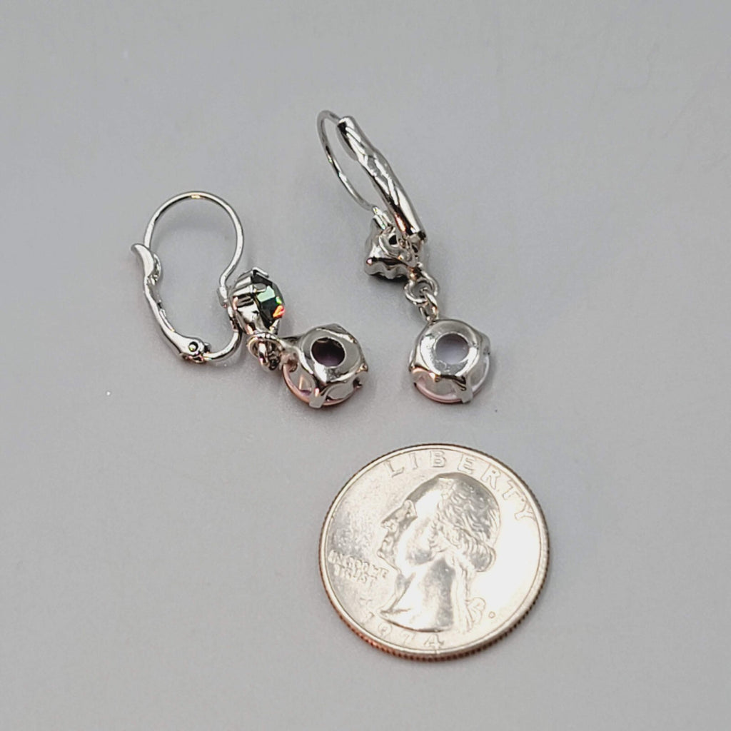 Pierced Earrings Silver tone Green and Leopard Dangle Leverback 7/8"