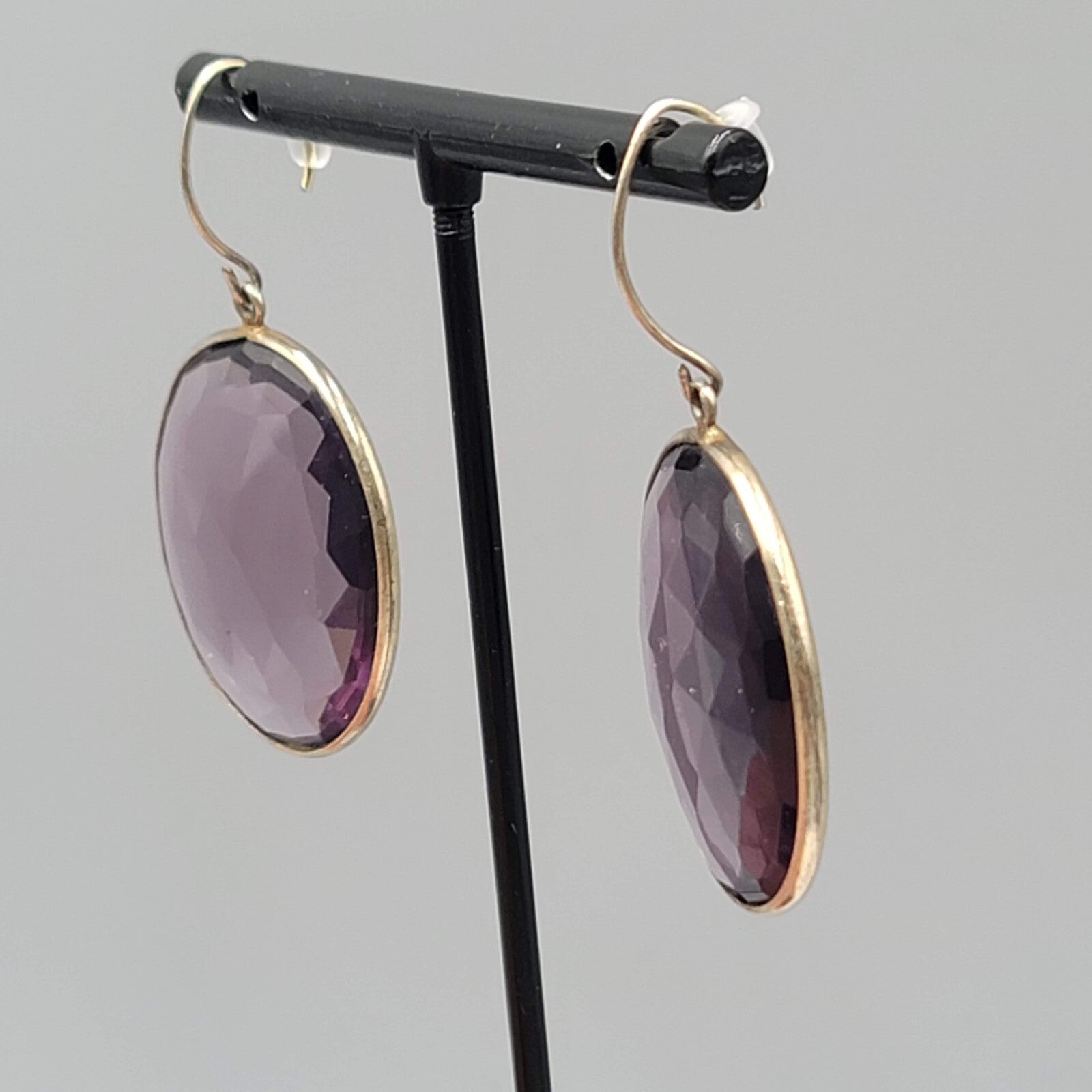 Pierced Earrings Gold tone Large Purple Faceted Glass Oval Dangle 1 3/8"