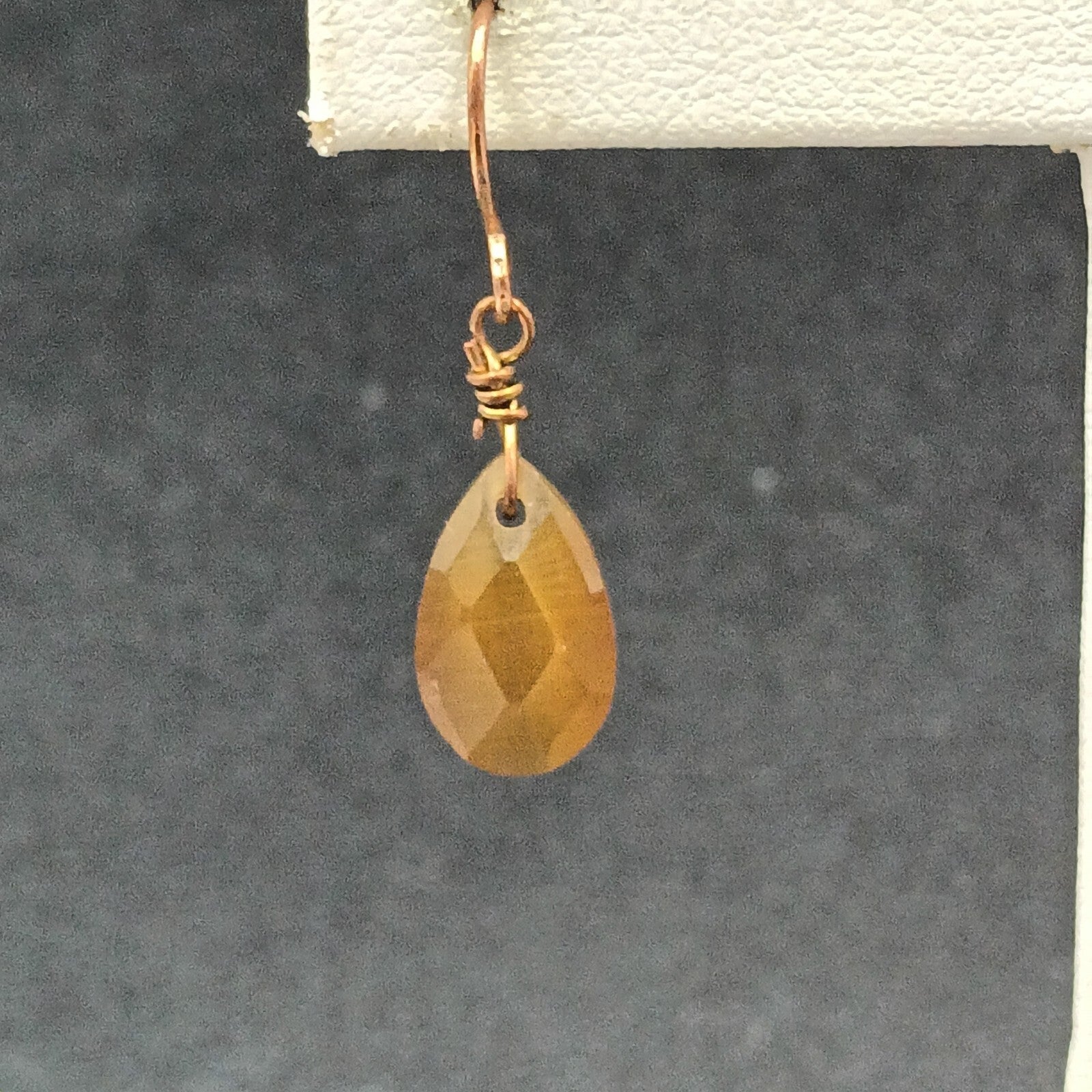 Pierced Earrings Faceted Yellow Chatoyant Glass Teardrop Copper tone Dangle 1/2"