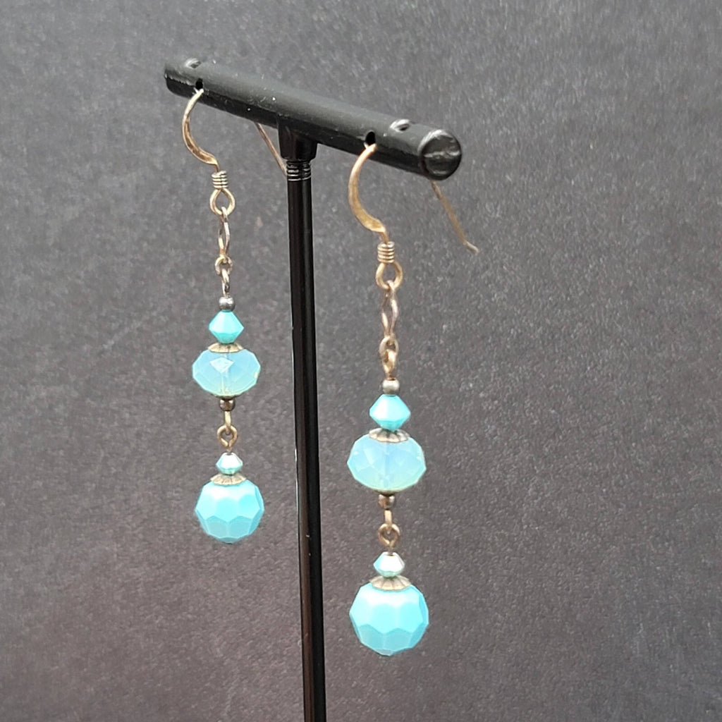 Pierced Earrings Silver tone Blue Faceted Acrylic Beads Dangle 1 5/8"