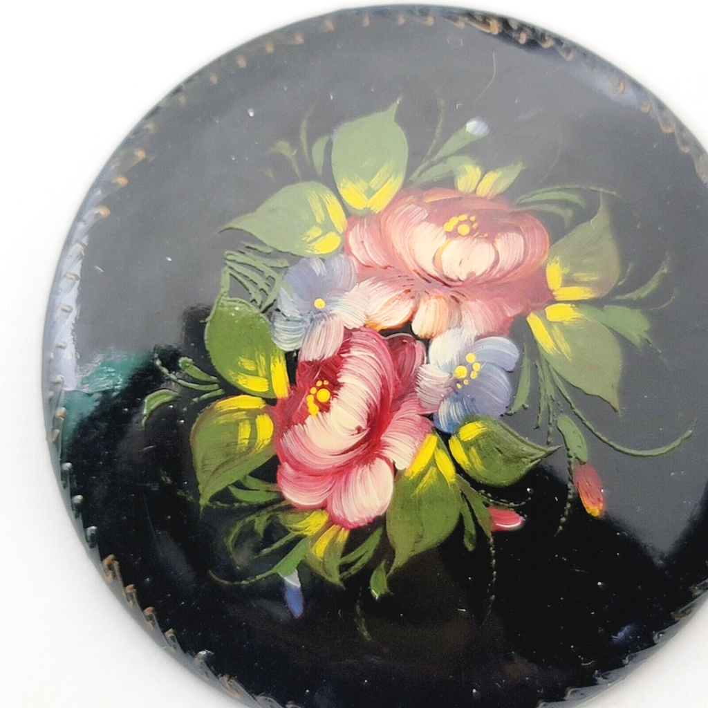 BLACK LAQUERED HAND PAINTED RUSSIAN FLORAL FOLK ART BROOCH 1  7/8"