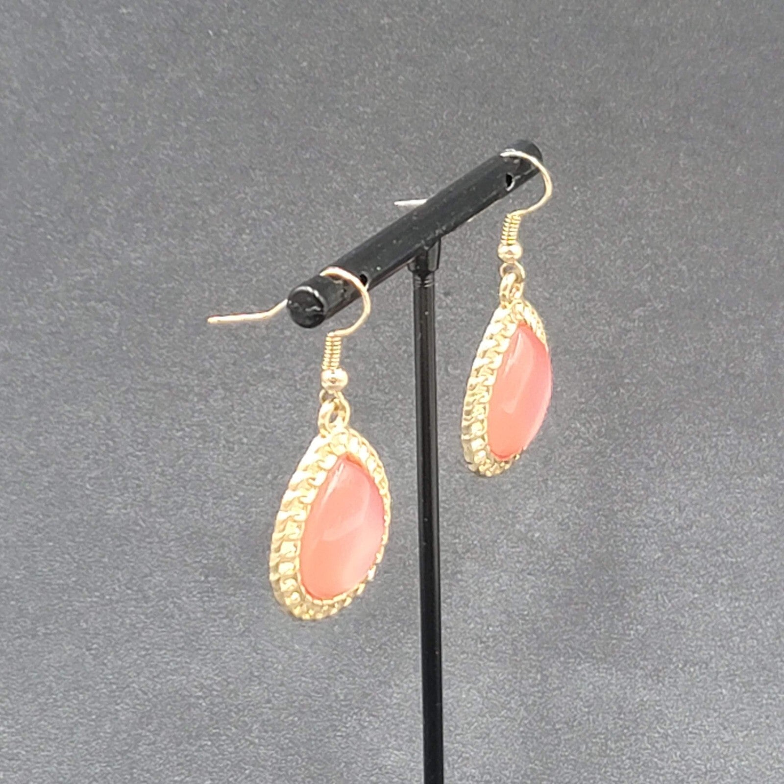 Pierced Earrings Gold tone Pink Translucent Resin Teardrop Dangle 1"