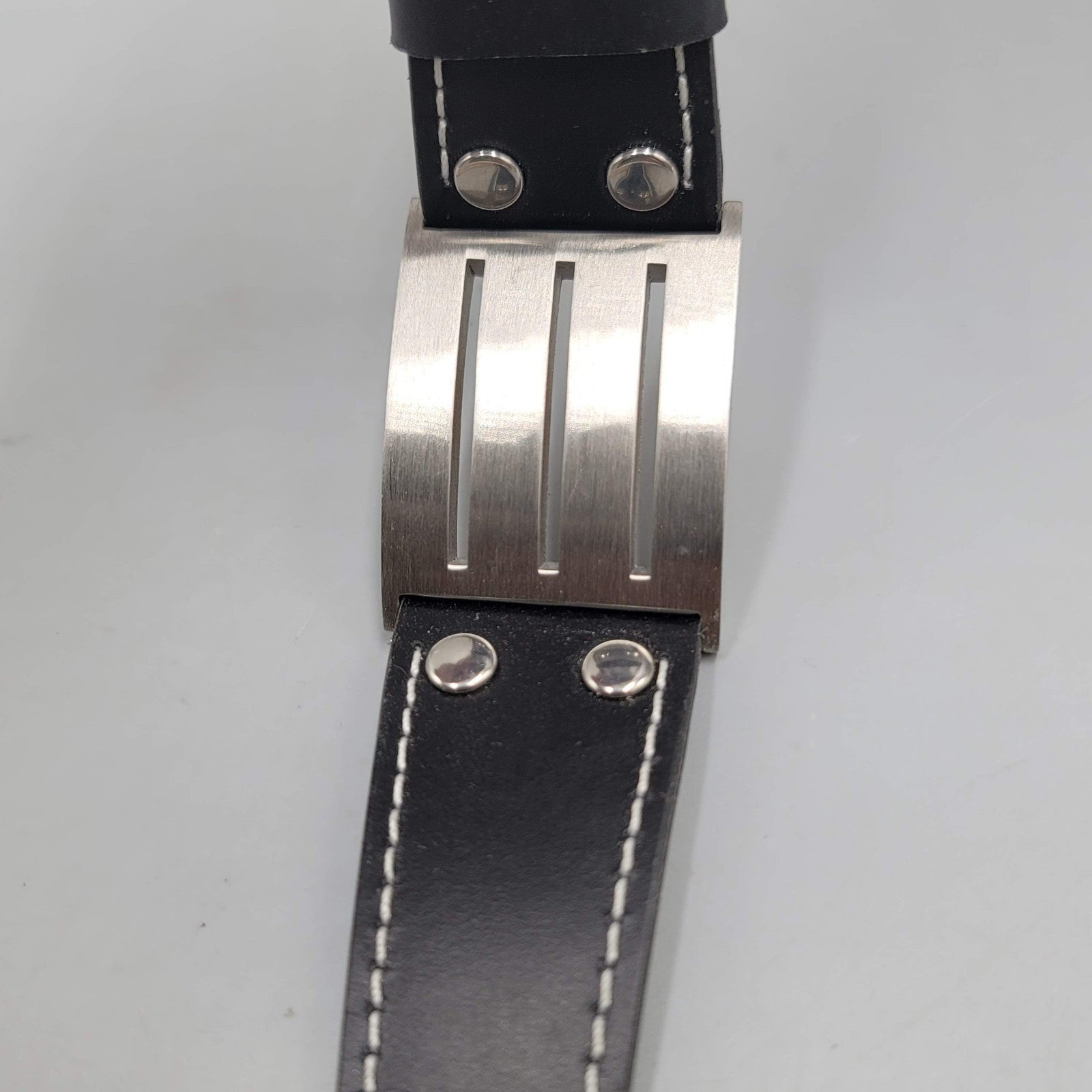Mens Chisel Stainless Steel Black Leather Bracelet