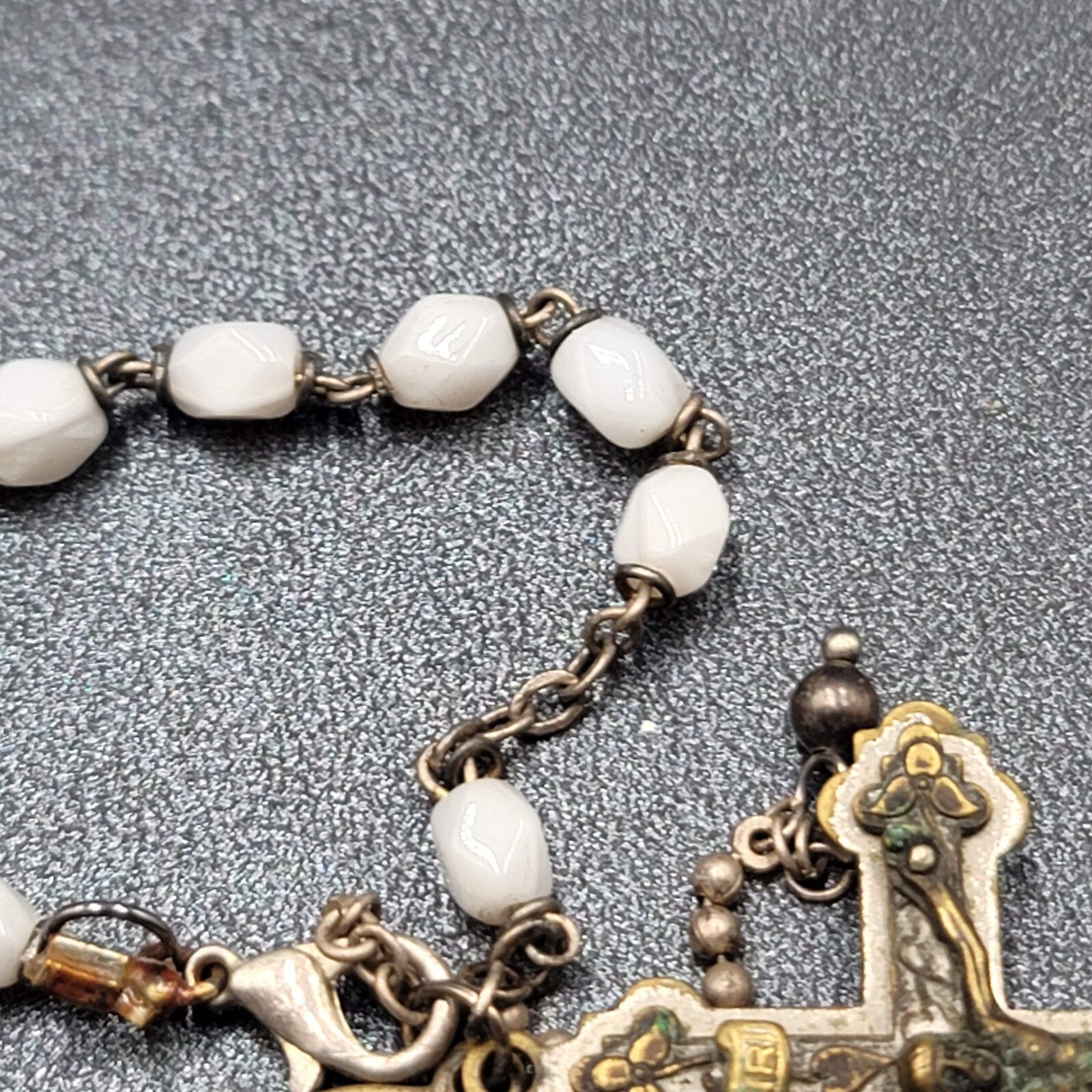 Vintage Pont Max Pius XII Crucifix Rosary Bracelet Car Hanger White Bead