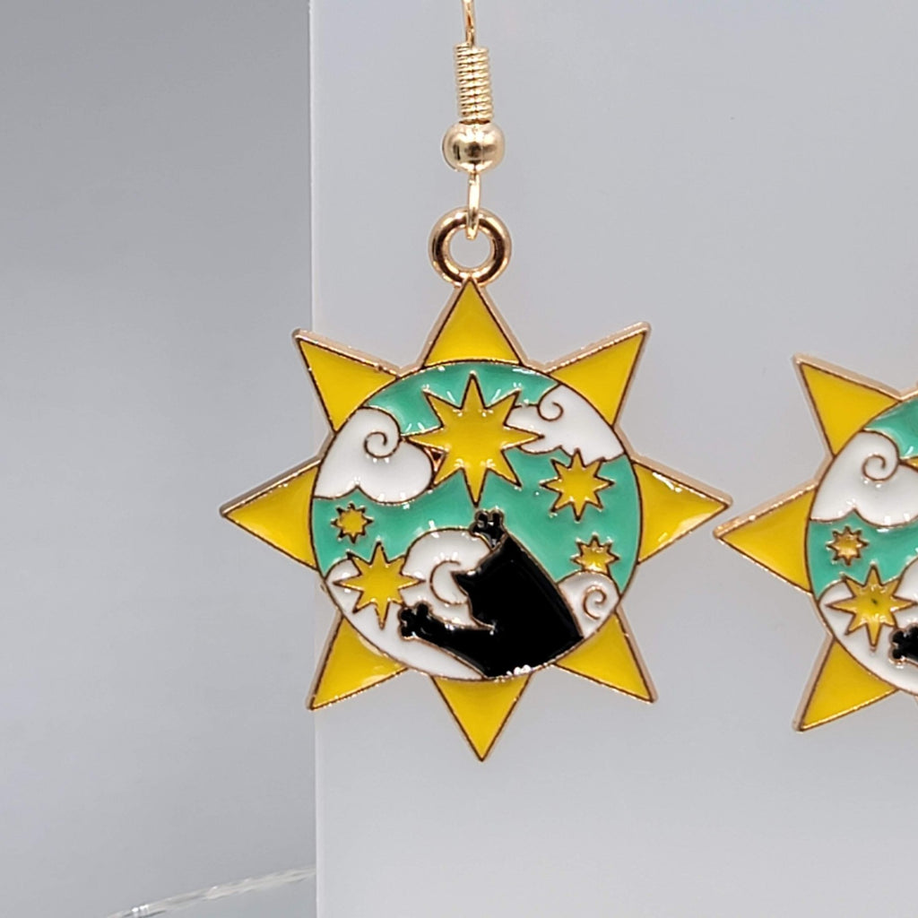Kitty Cat in the Sun Enamel Pierced Earrings Gold tone Dangle 1 1/8"