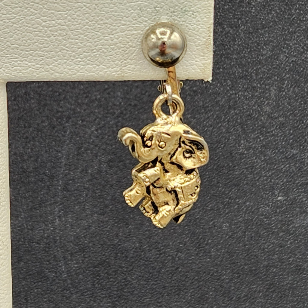 Vintage Clip on Earrings Gold tone Elephant Dangle 3/4"