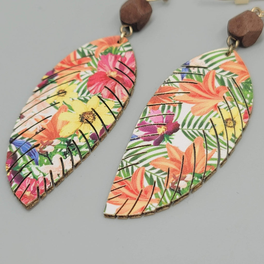Tropical Leaf Wood Bead Pierced Earrings Gold tone Dangle 2.75"
