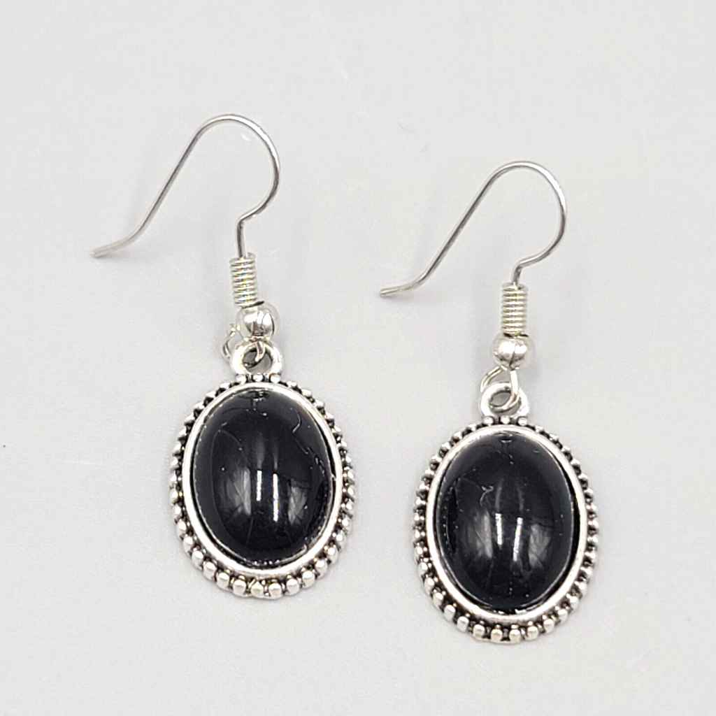 Pierced Earrings Silver tone Oval Black Cabochon Dangle 3/4"