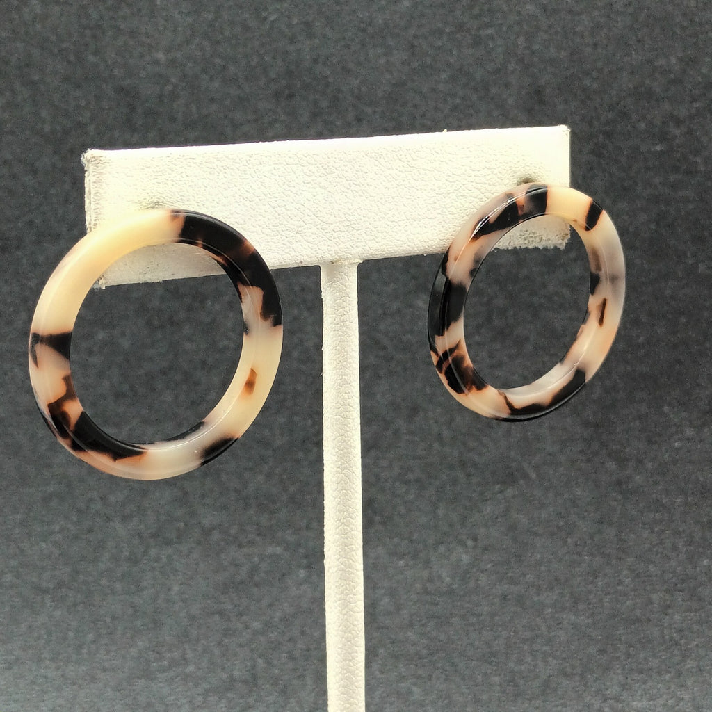 Pierced Earrings Brown Speckled Acrylic Open Circle Hoop Drop 1 1/8"