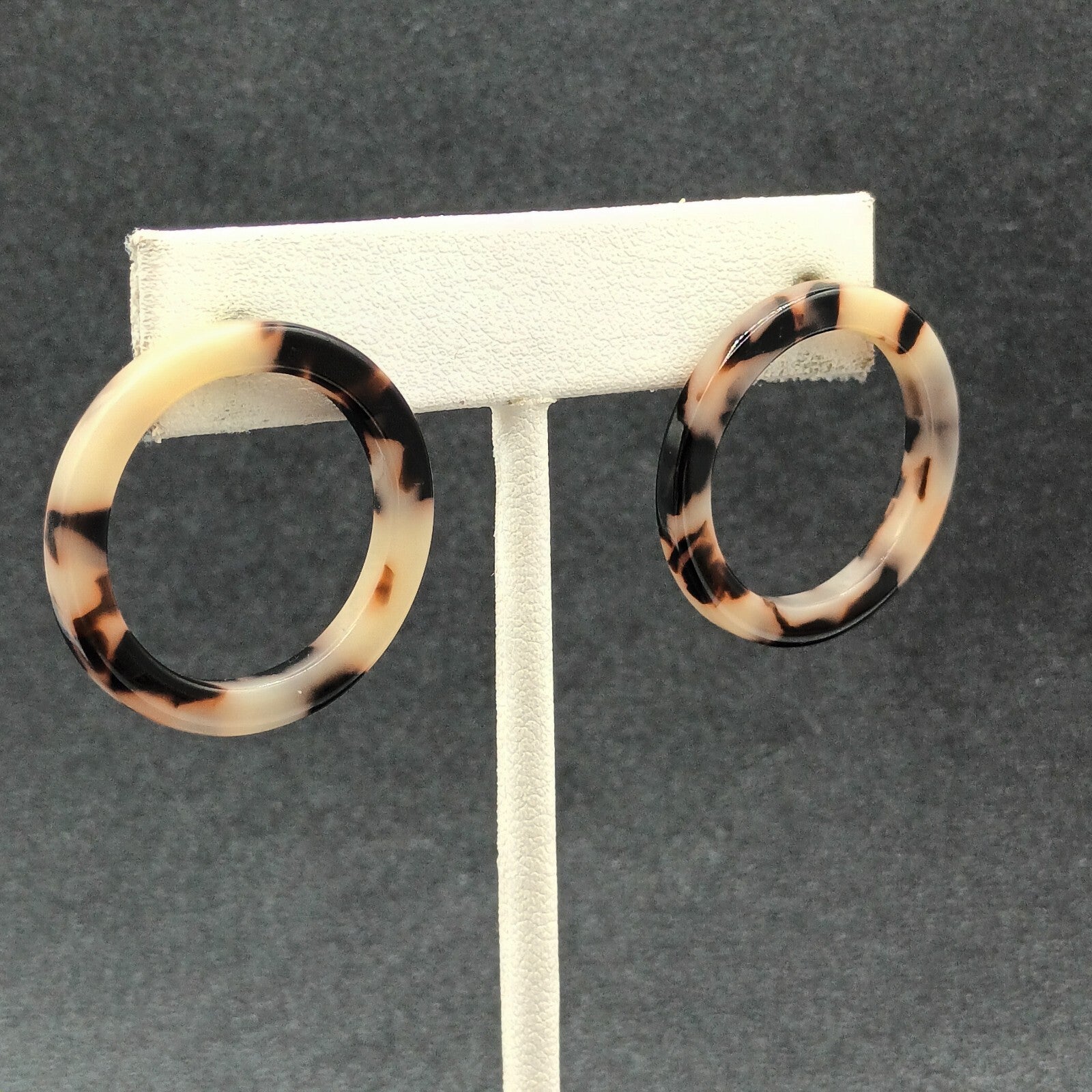 Pierced Earrings Brown Speckled Acrylic Open Circle Hoop Drop 1 1/8"