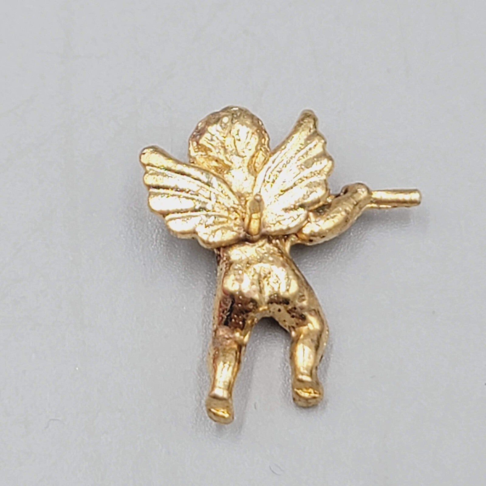 Guardian Angel Cherub Gold Tone Vintage Lapel Pin Playing a Flute