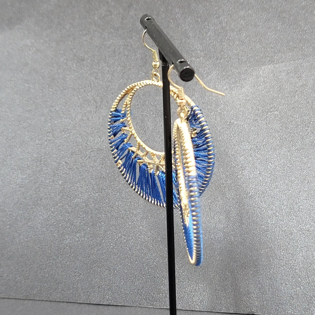 Pierced Earrings Gold tone Royal Blue String Art Dangle Hoops 1 7/8"