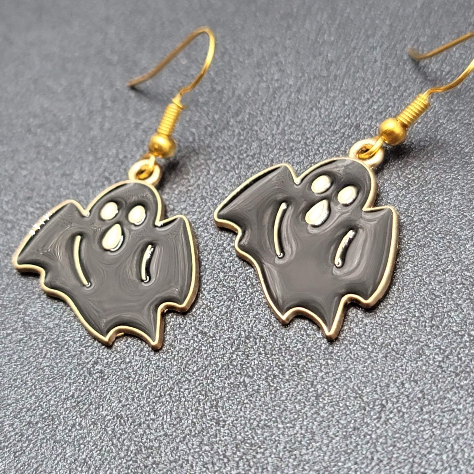 New Black Ghost Halloween Pierced Earrings Gold tone Enamel Dangle 1"