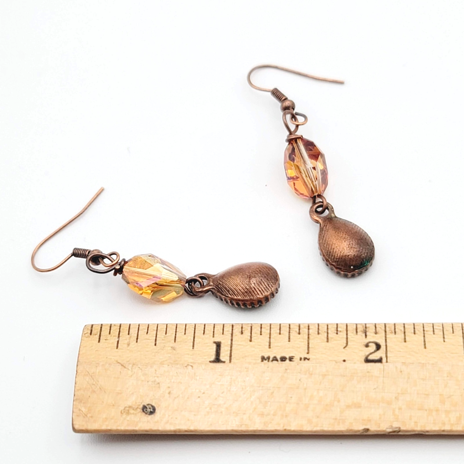 Green Teardrop Orange Crystal Bead Pierced Earrings Copper tone Dangle 1.25 in