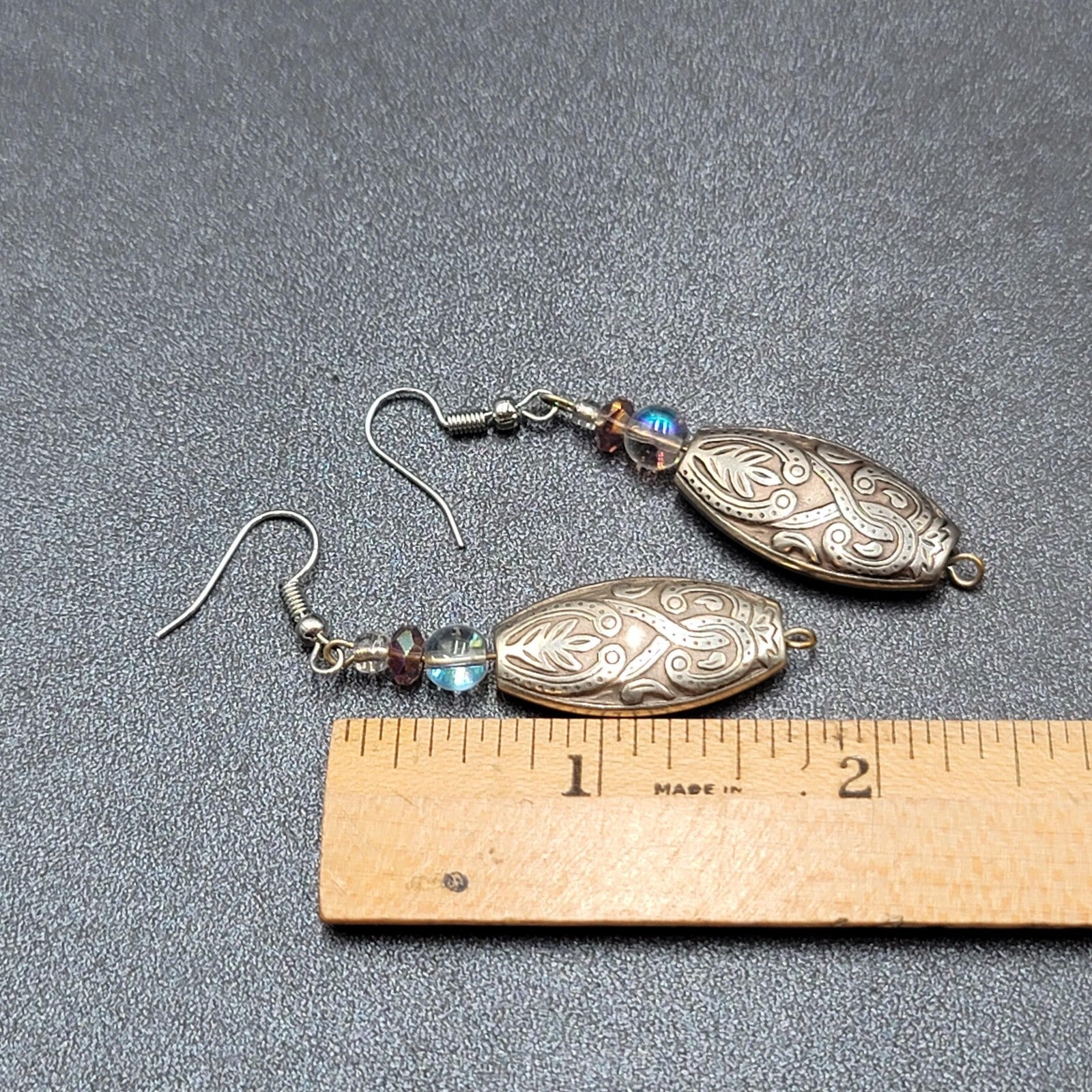 Pierced Earrings Silver tone Clear Purple Beaded Dangle 1.75"