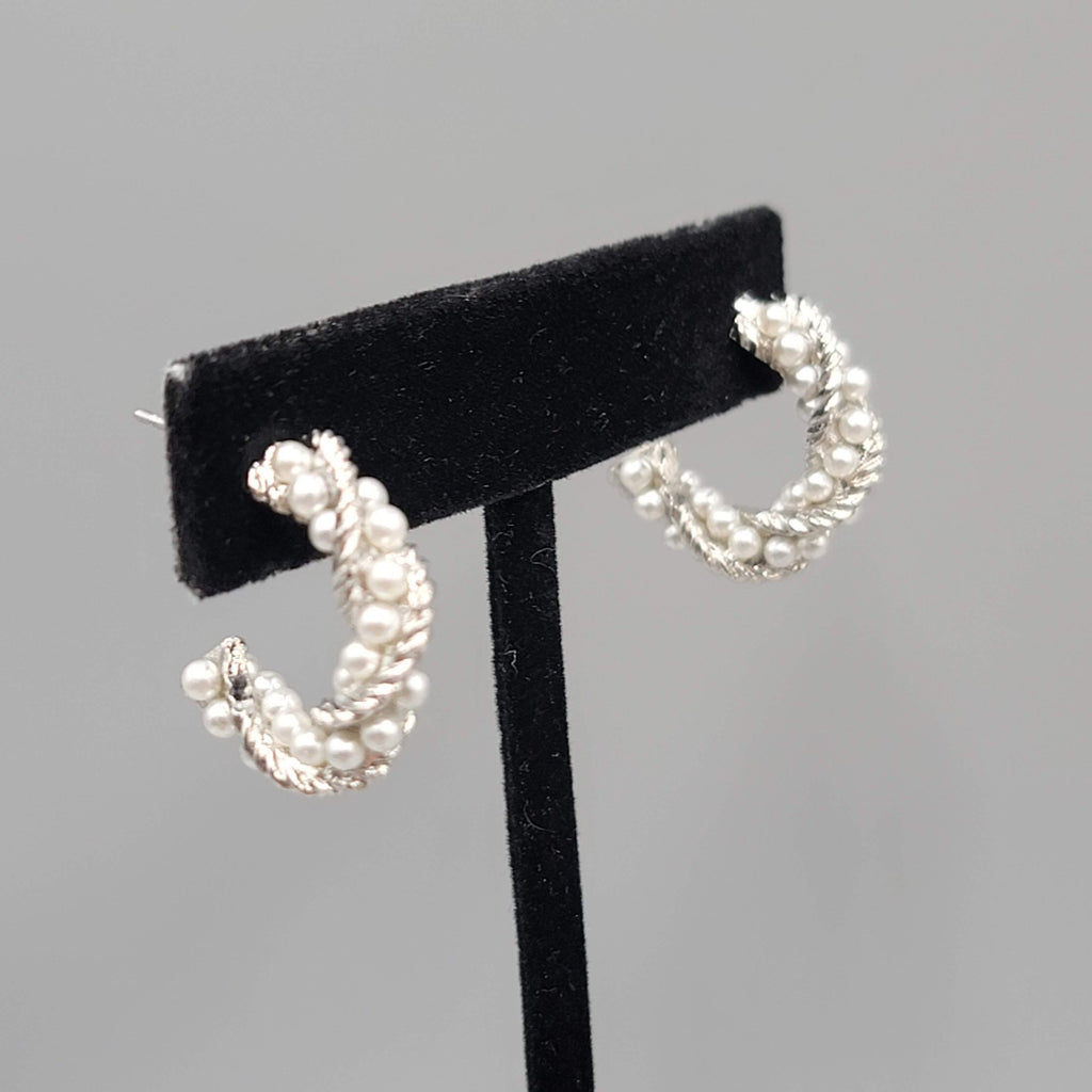 Twist Hoop Pierced Earrings White Bead Silver tone 7/8 in
