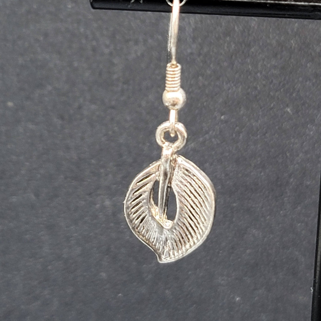 Pierced Earrings Silver tone Dangle Leaf Leaves 3/4"