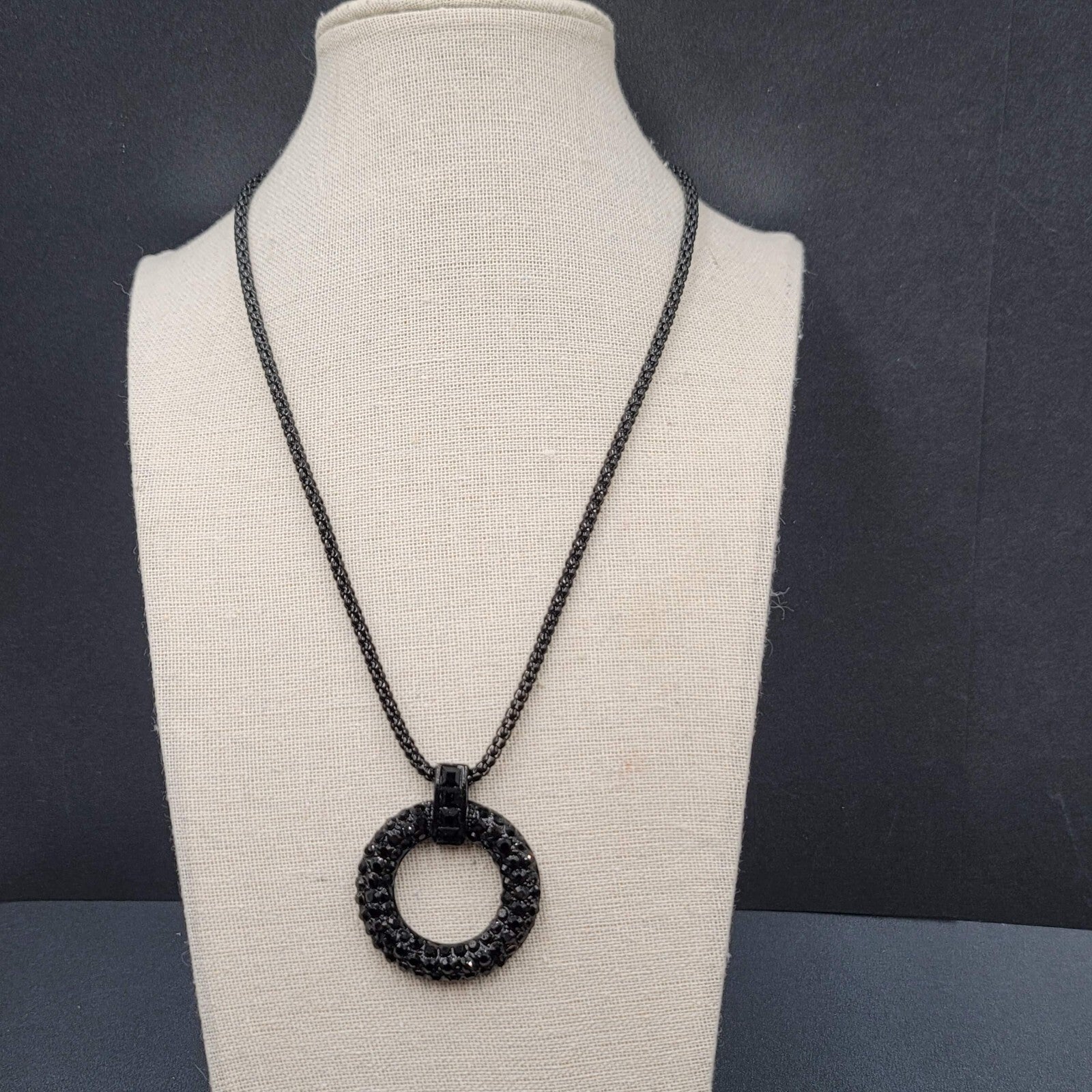 Black Metal Rhinestone Necklace Circle Pendant Icing 18"