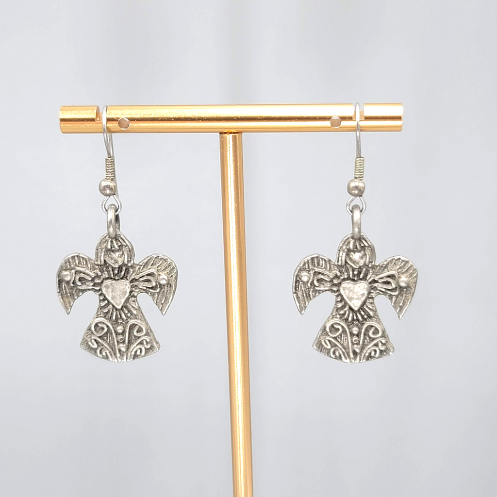 Vintage Angel Heart Pierced Earrings Pewter Silver tone Dangle  1.25 in