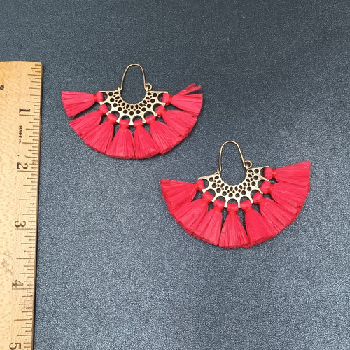 Boho Pierced Earrings Gold tone Red Rattan Tassel 1.25"