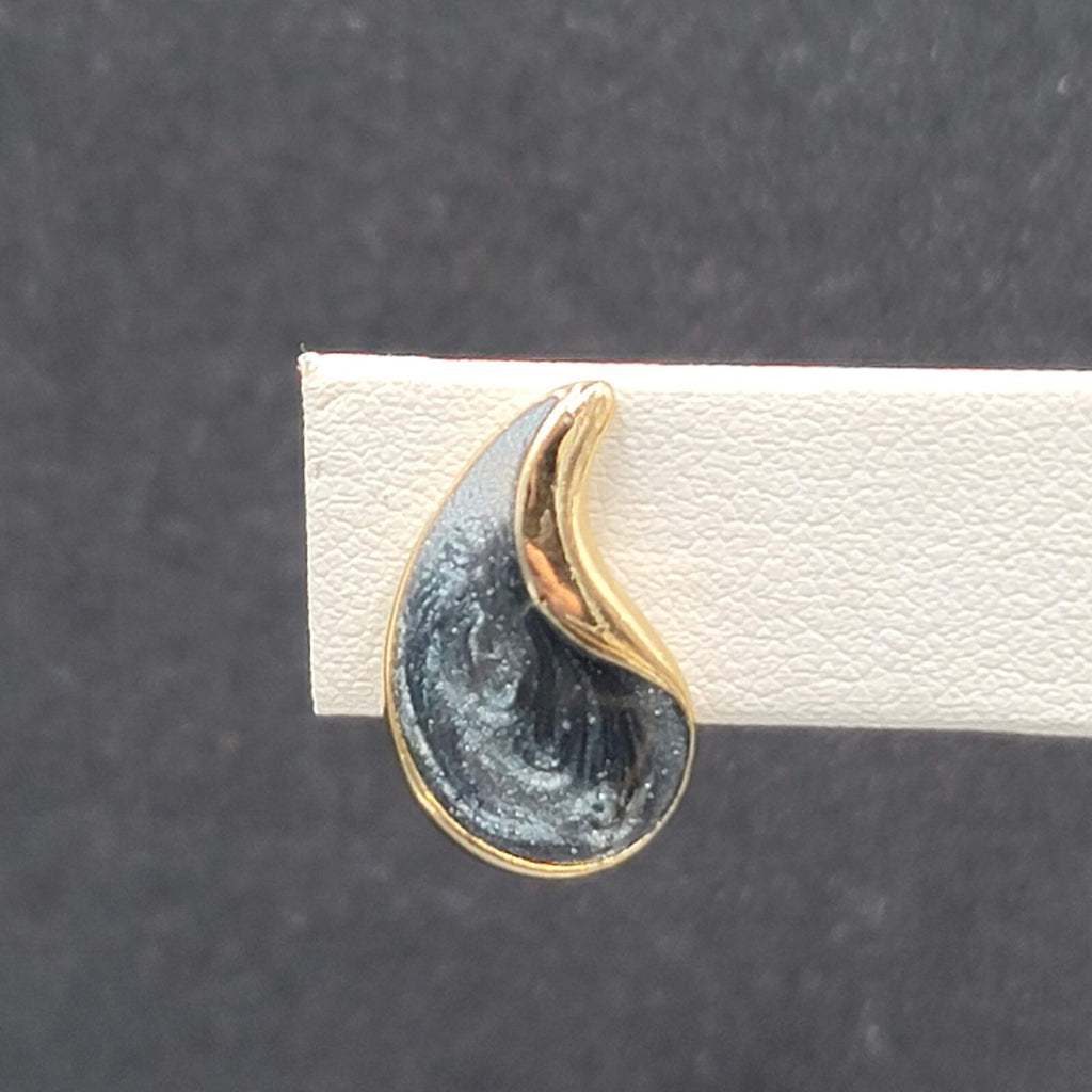 Vintage Pierced Earrings Gold tone Blue Enamel Teardrop Studs 3/4"