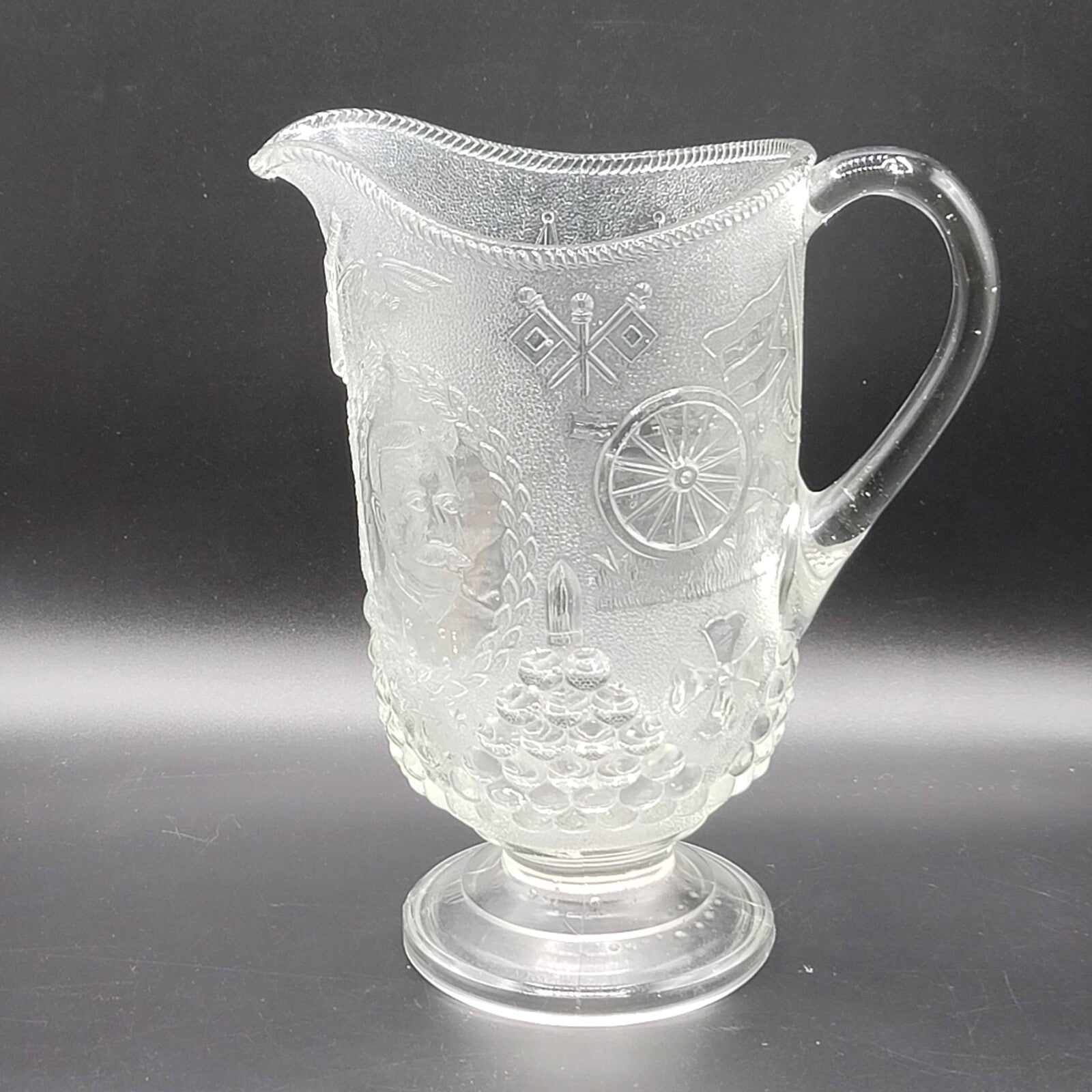 Vintage ANCHOR HOCKING PITCHER ADMIRAL DEWEY Olympia Eagle Canon Flags Guns