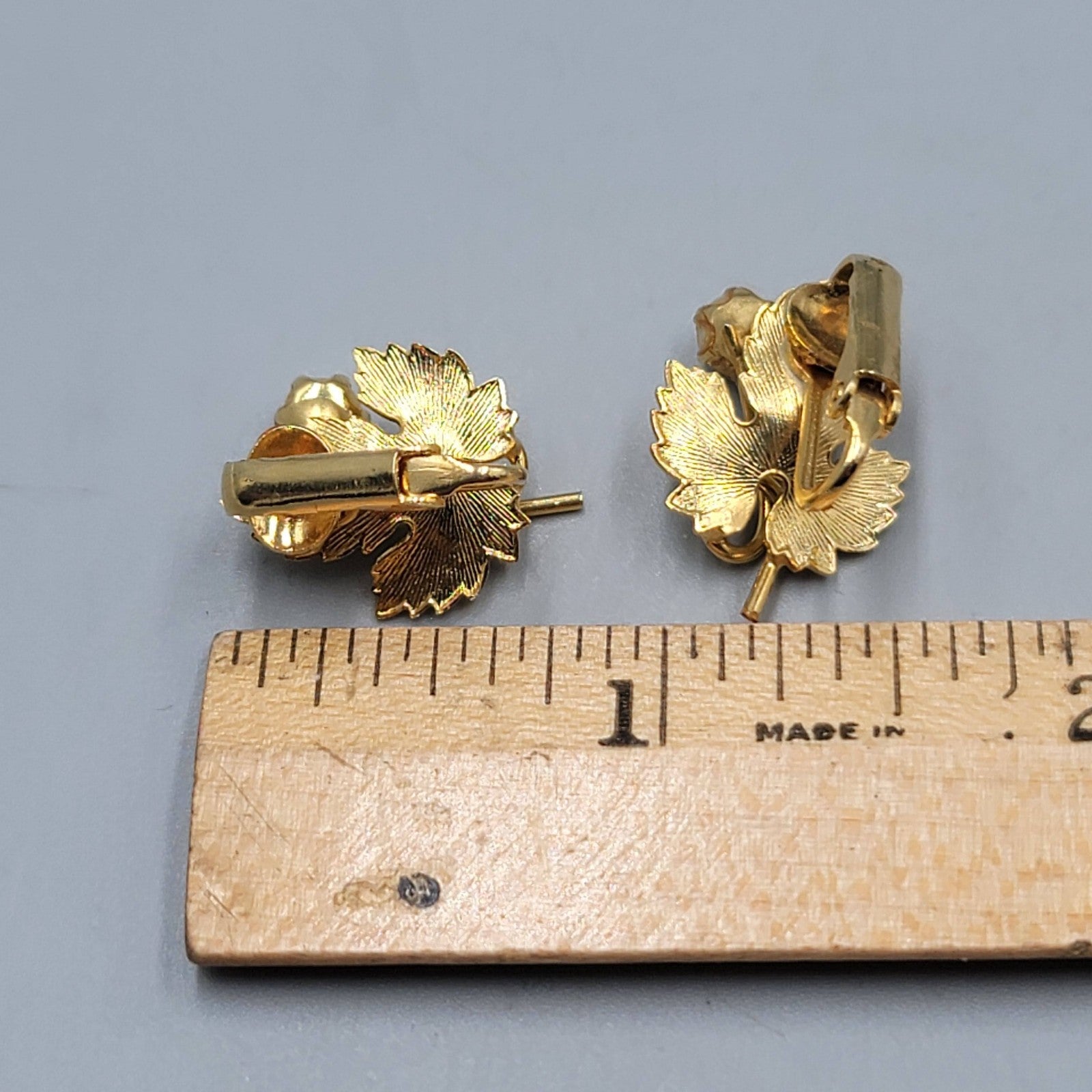 Vintage Leaf Clip on Earrings Gold Plated Faux Pearl Studs 3/4 in