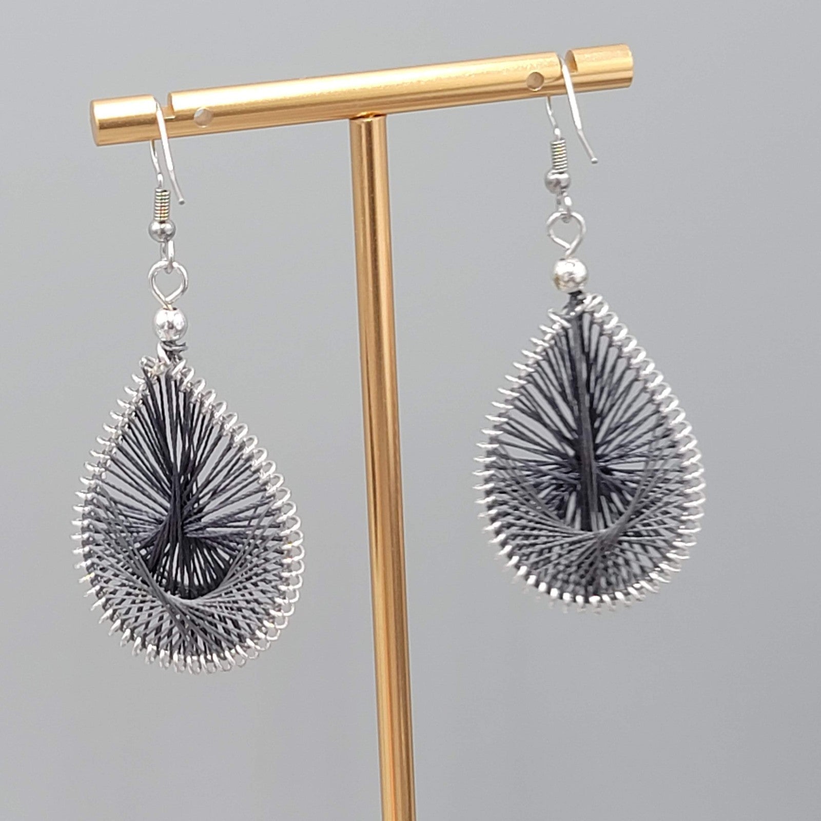 Teardrop gray String Art Pierced Earrings Silver tone Dangle 1 7/8"