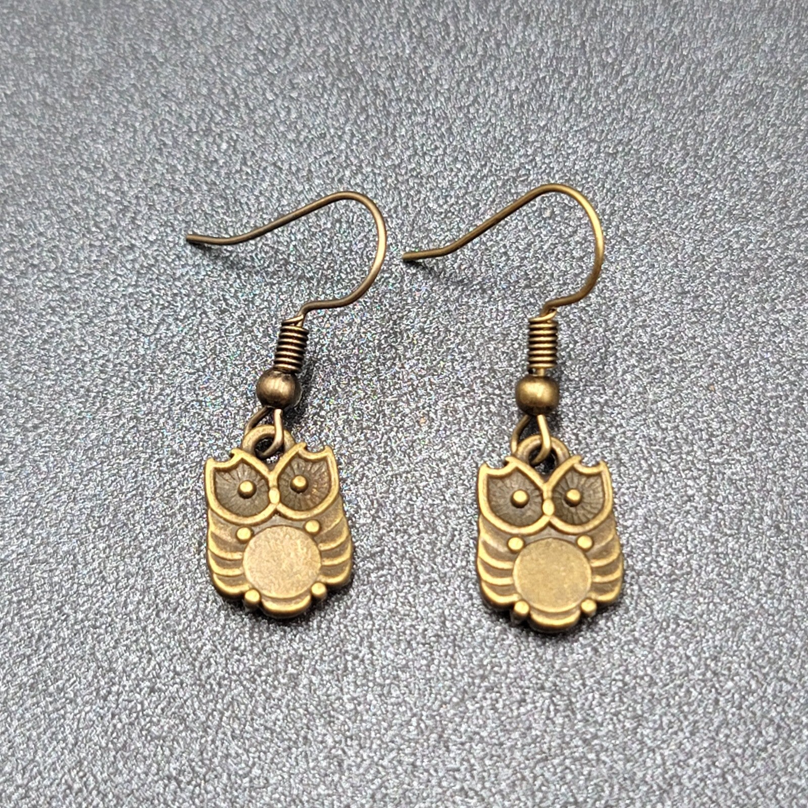 New OWL Pierced Earrings Bronze tone Dainty Dangle 1/2"