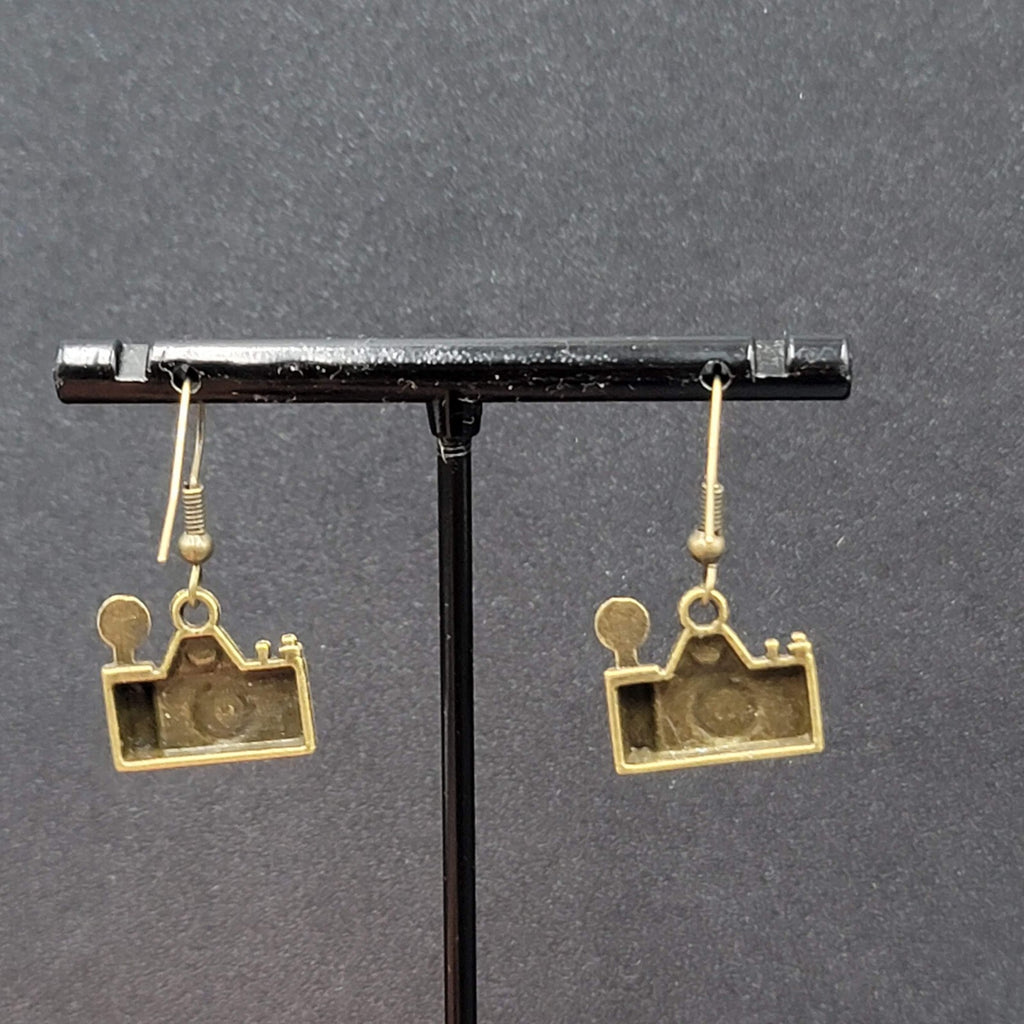 Camera Pierced Earrings Retro Bronze tone Dangle 1/2"