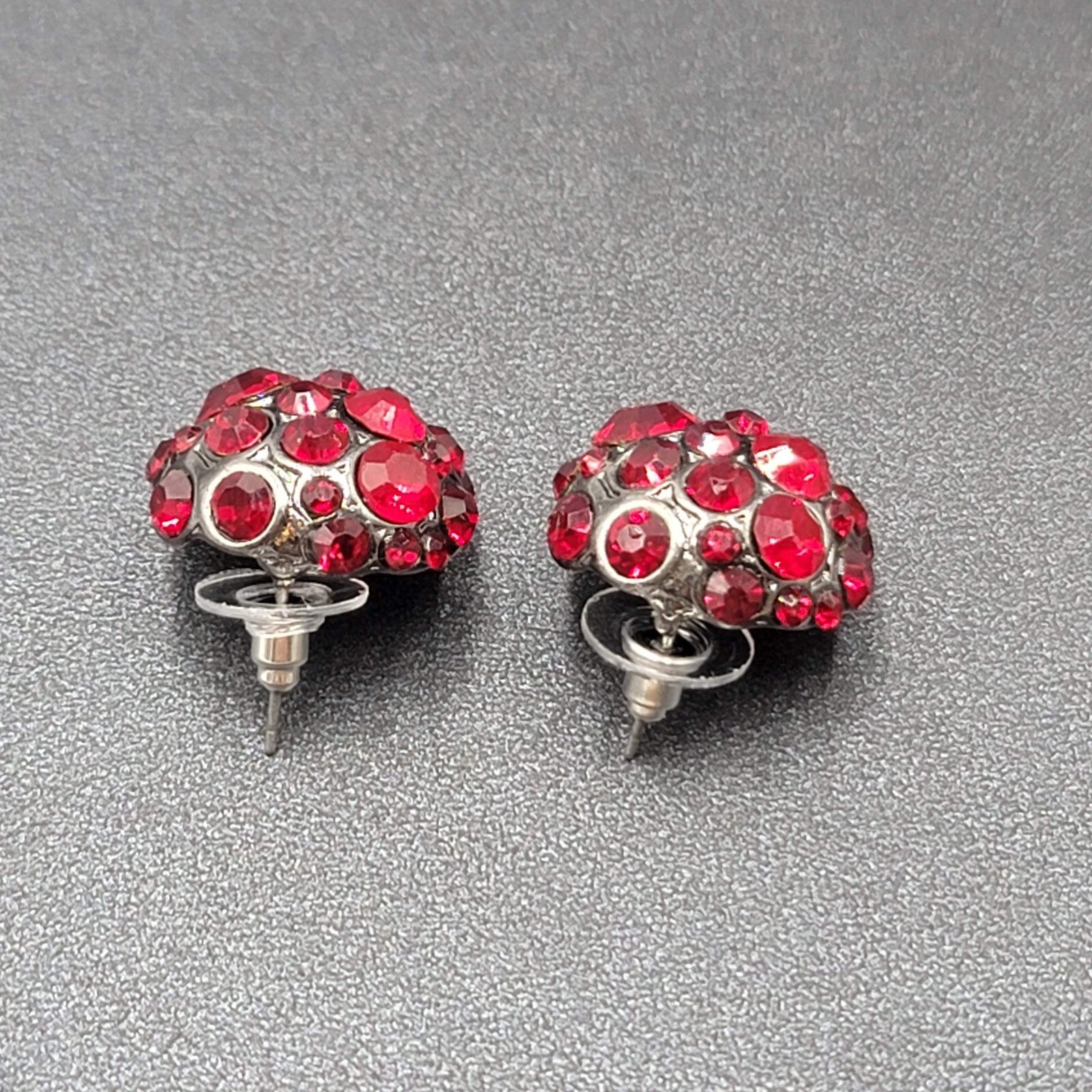 Pierced Earrings Dark Gray Metal Red Rhinestone Dome Drop Studs 3/4"
