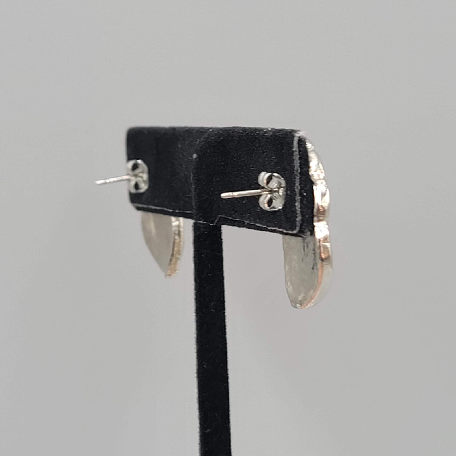 Vintage Climber Pierced Earrings Black Cream Enamel Silver tone 7/8"