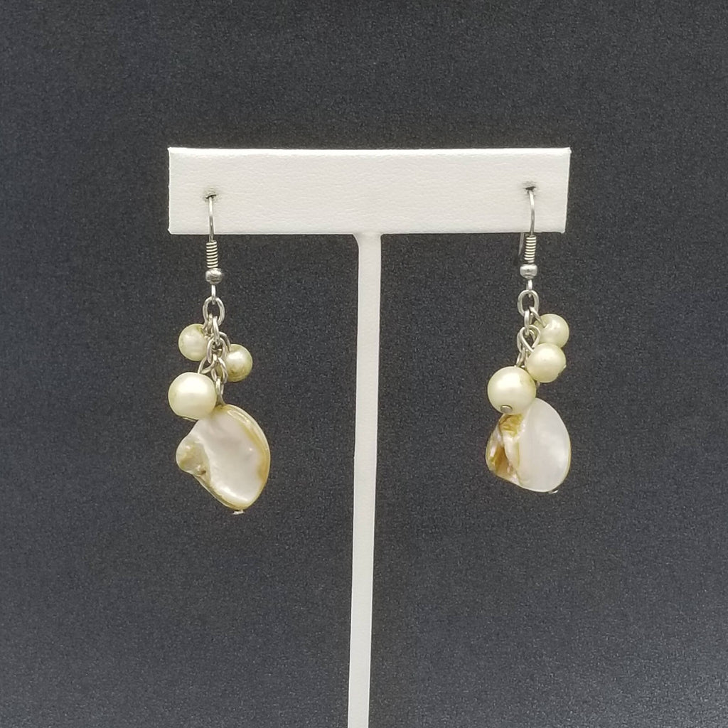 Pierced Earrings Silver tone White Shell Bead Dangle Beach Theme 1.5"