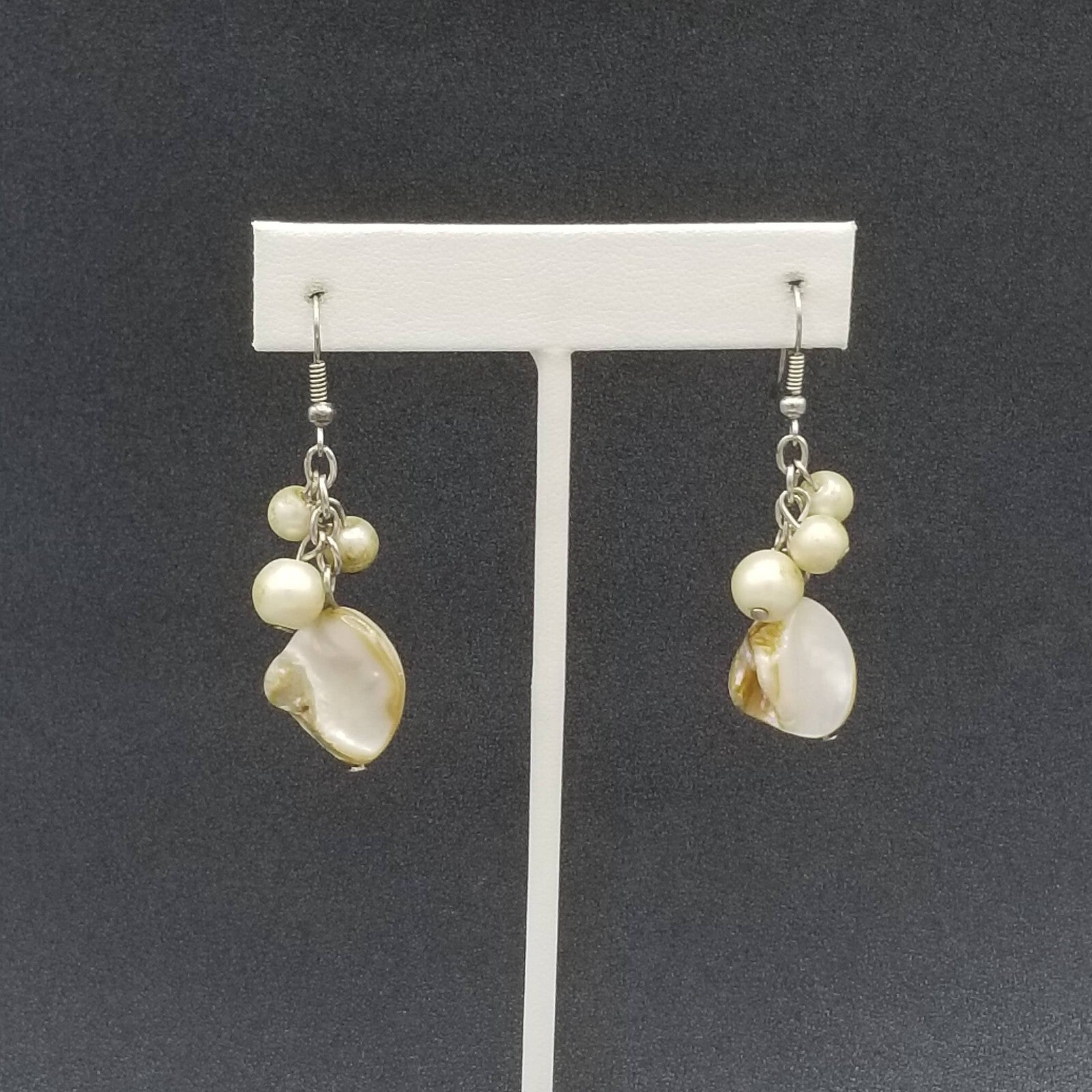 Pierced Earrings Silver tone White Shell Bead Dangle Beach Theme 1.5"