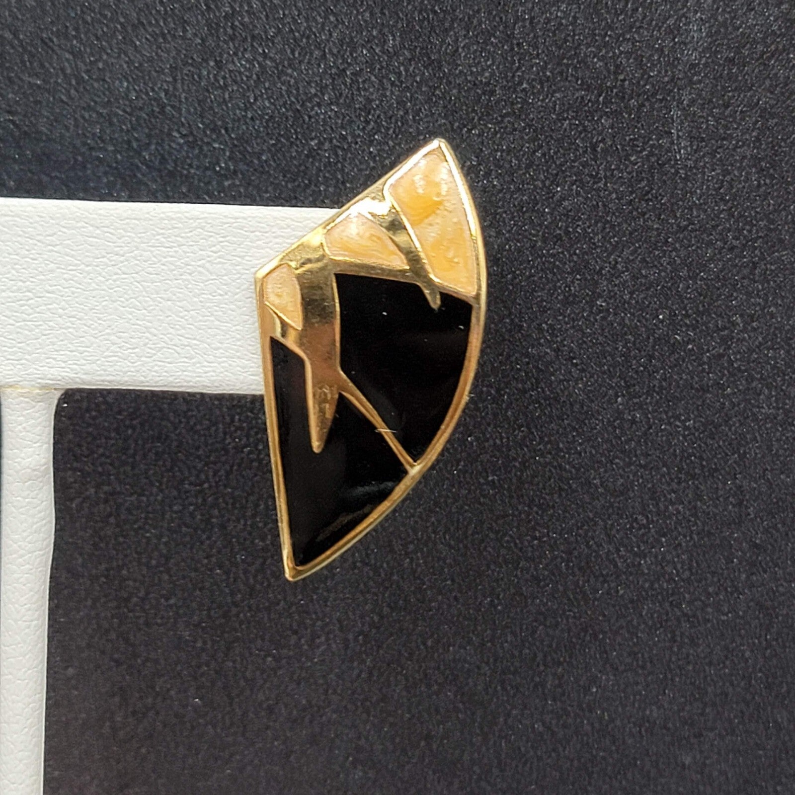 Vintage Pierced Earrings Goldtone Black Beige Enamel Statement Drop 1 3/8"