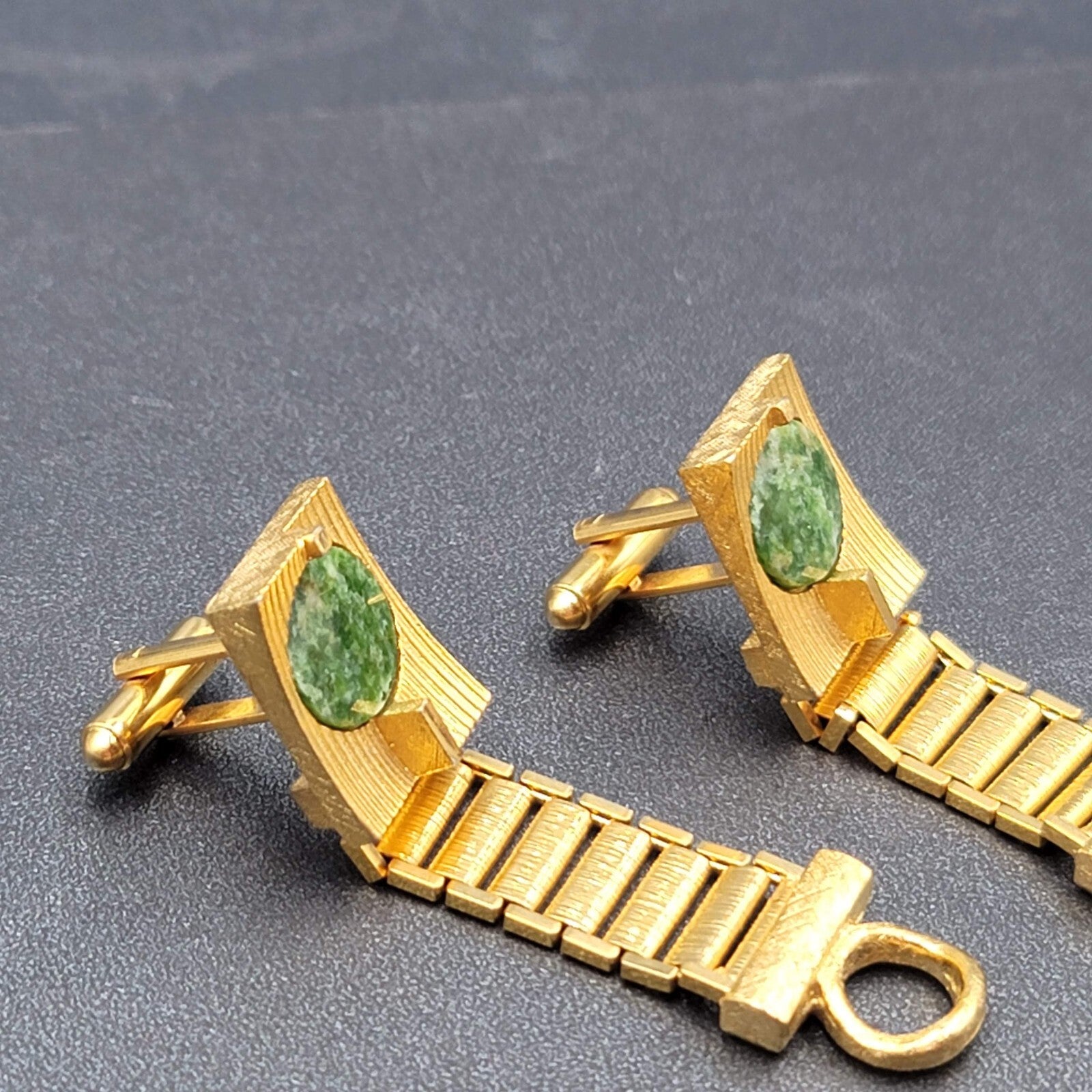 Vintage Gold tone Mesh Wrap Around Cufflinks Jasper Green Marbled Stone
