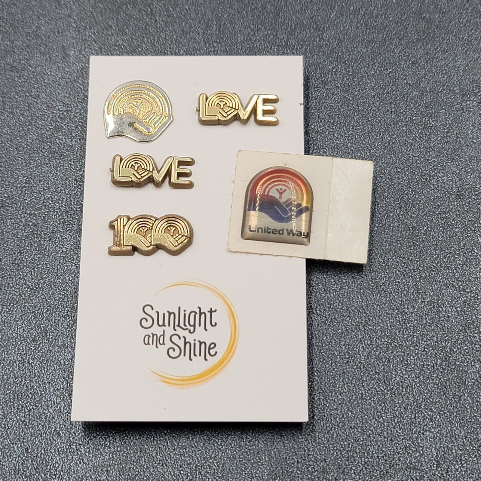 Vintage Lot of 4 Pins United Way Pin Back Plastic and Metal Love One Sticker