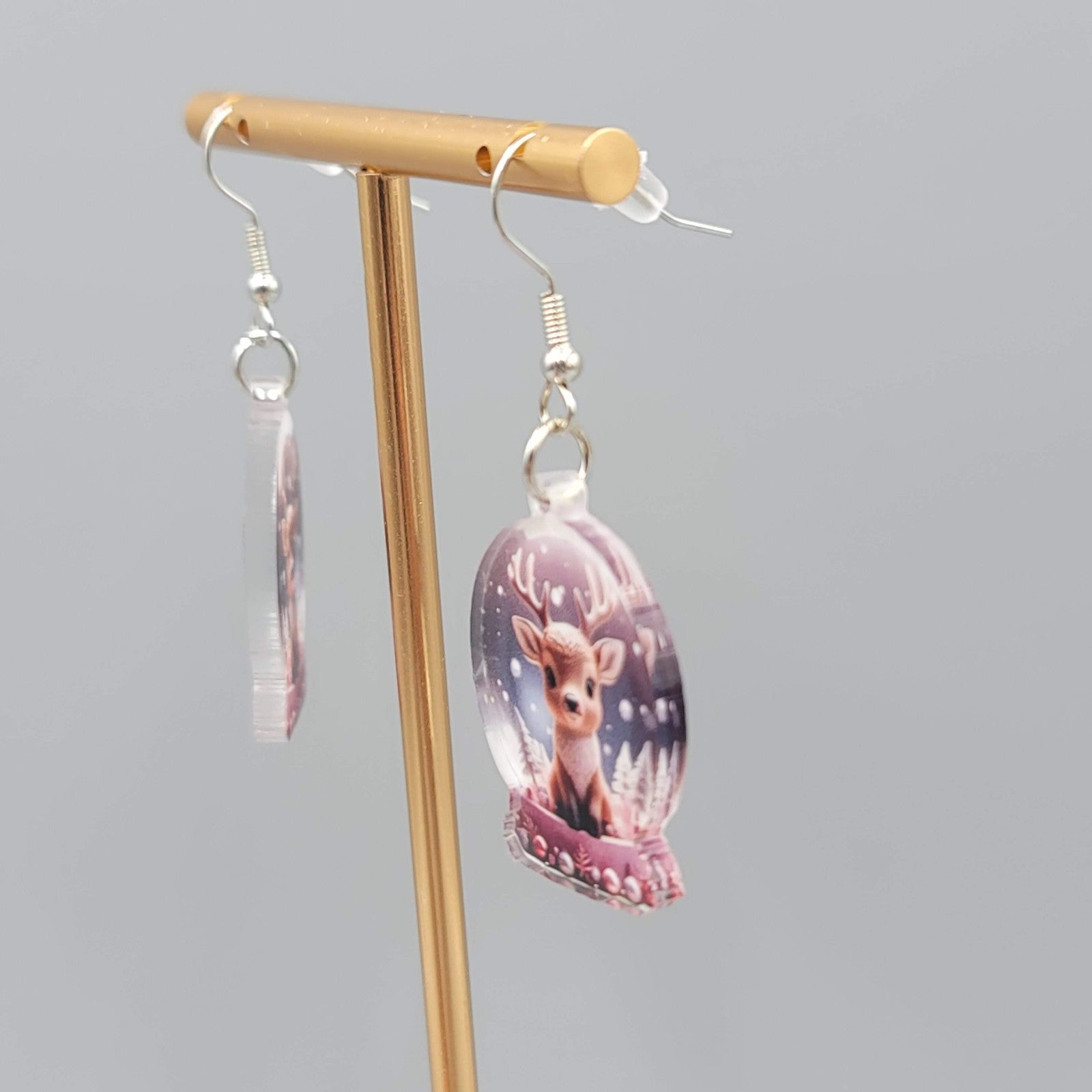 Christmas Snow Globe Reindeer Pierced Earrings Silver tone Dangle 1.25 in